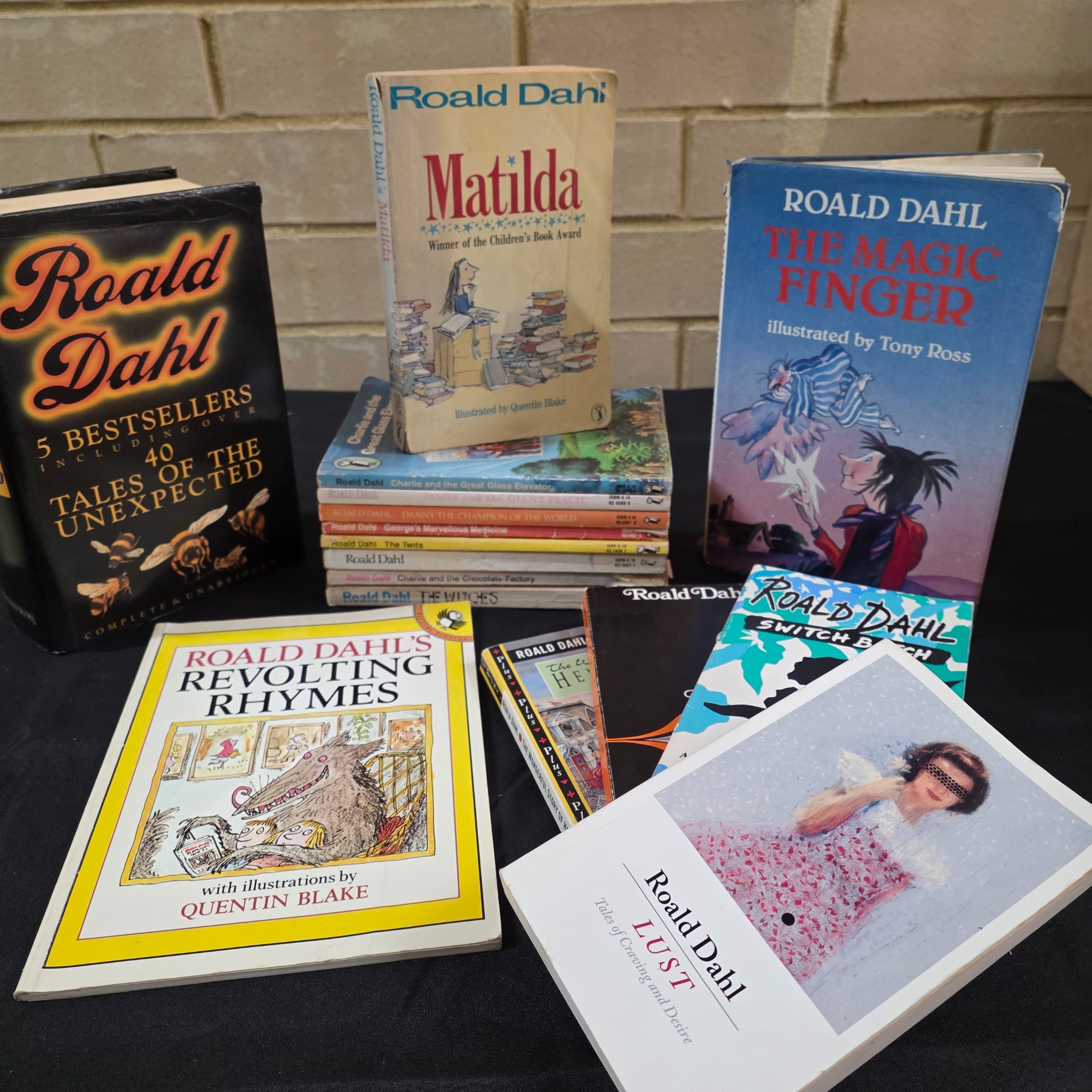 Collection of Roald Dahl Books, Various Editions — Lot 128, photograph 1