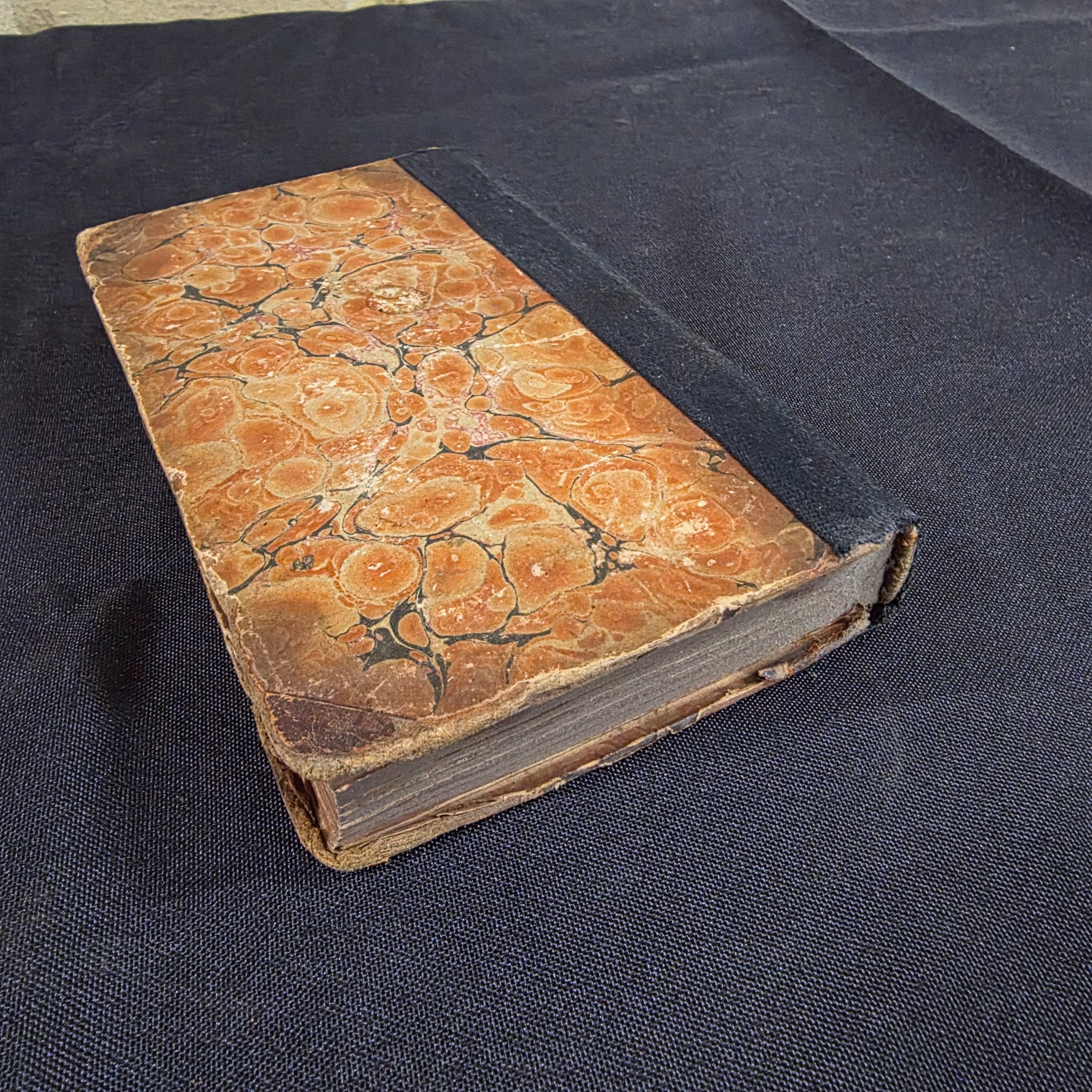 Early 18th Century Rare Book: LES DÉLICES DE L'ITALIE. Tome Second. [The Delights of Italy. Volume Two.] — Lot 134, photograph 3