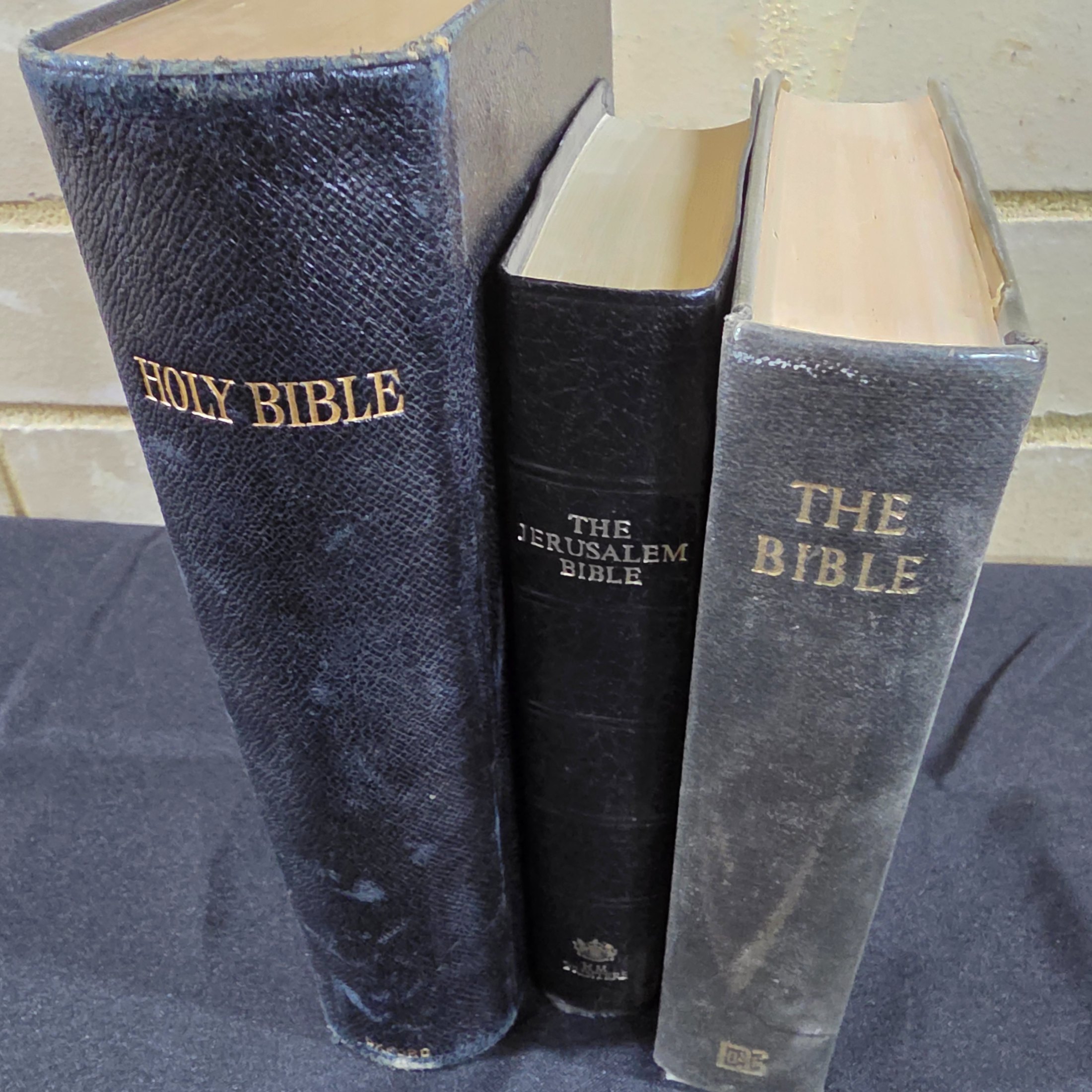 Lot of Four Vintage Religious Texts: Holy Bibles and Hymnal Companion — Lot 139, photograph 2