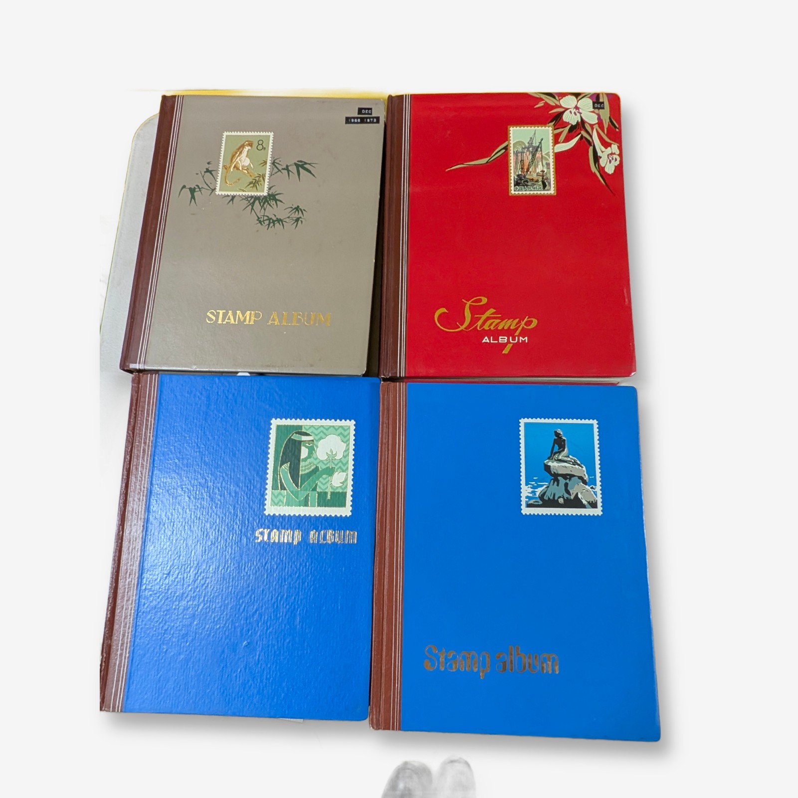 Collection of Four Vintage Australian Stamp Albums — Lot 078