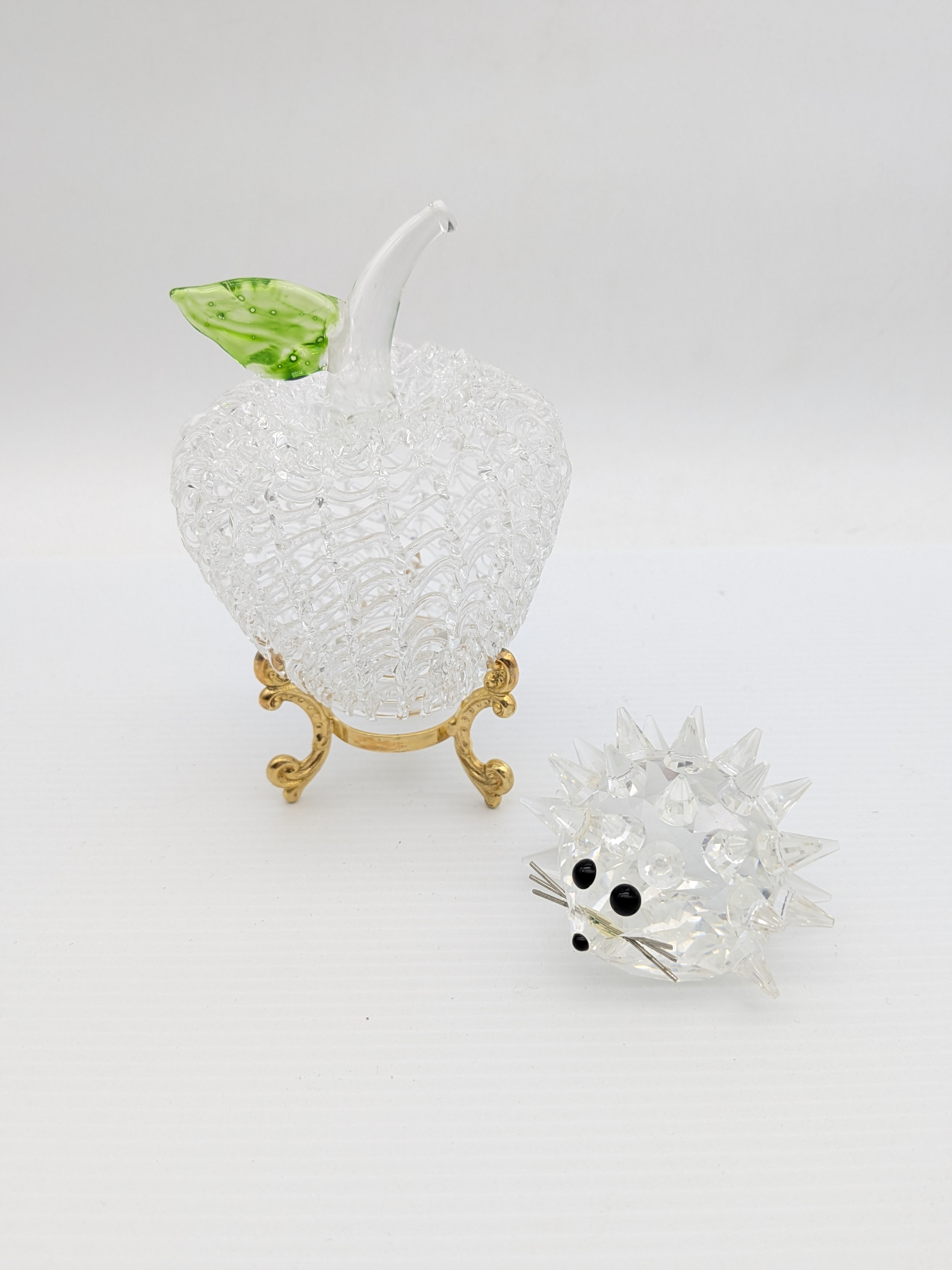 Swarovski Crystal Hedgehog, with Decorative Apple on a stand — Lot 087