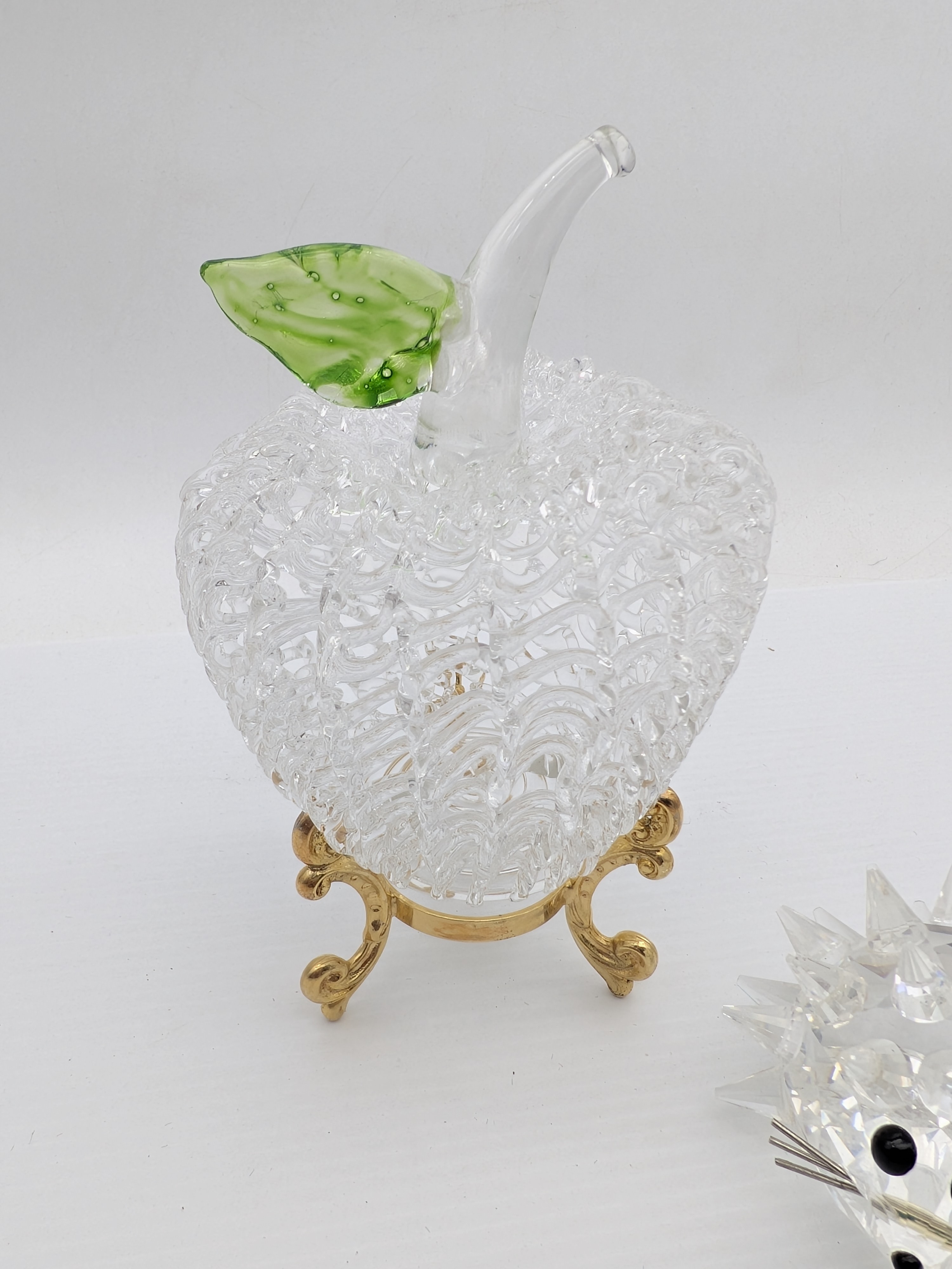 Swarovski Crystal Hedgehog, with Decorative Apple on a stand — Lot 087, photograph 2