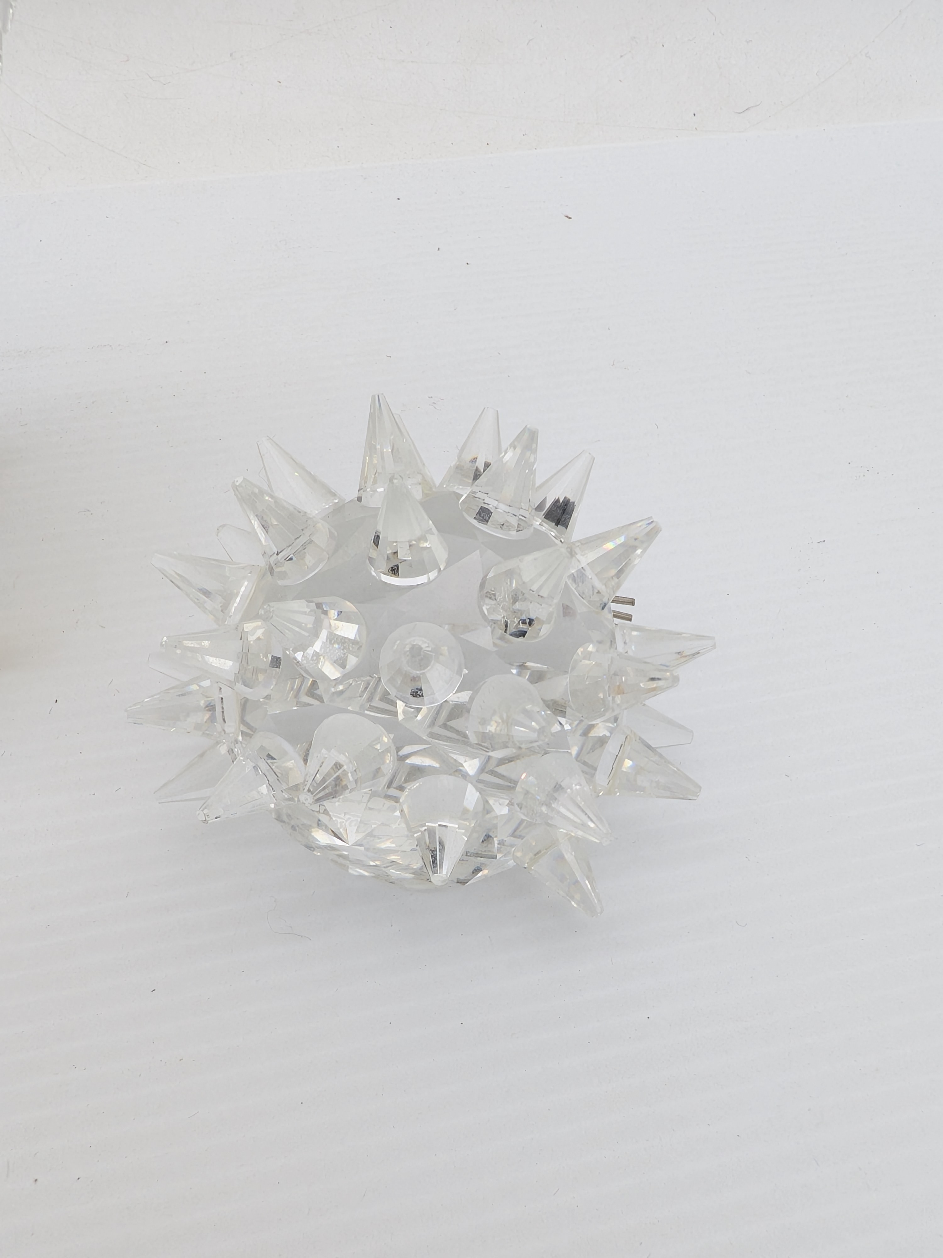 Swarovski Crystal Hedgehog, with Decorative Apple on a stand — Lot 087, photograph 7