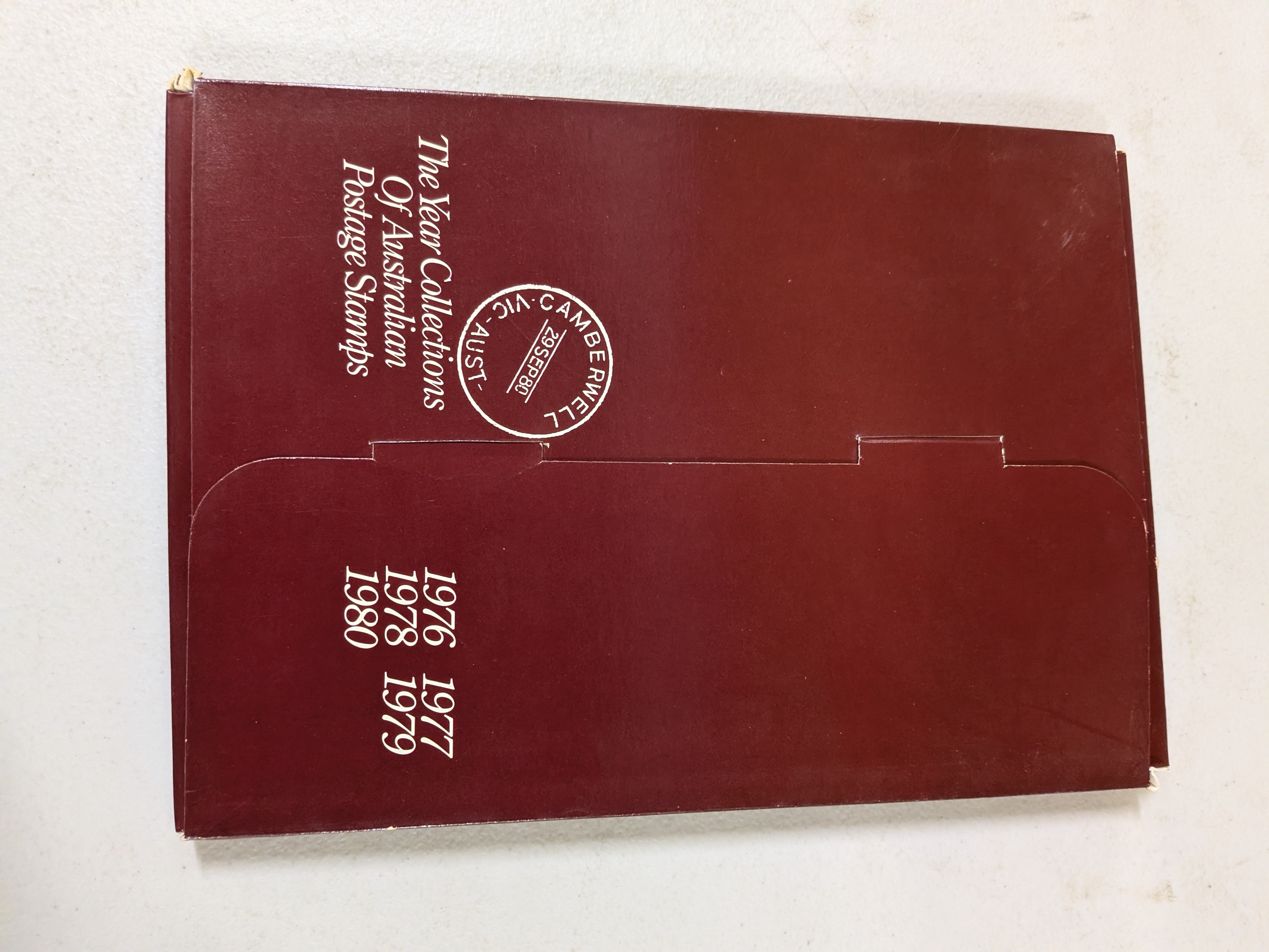 The Year Collections Of Australian Postage Stamps 1976-1980 — Lot 080, photograph 2