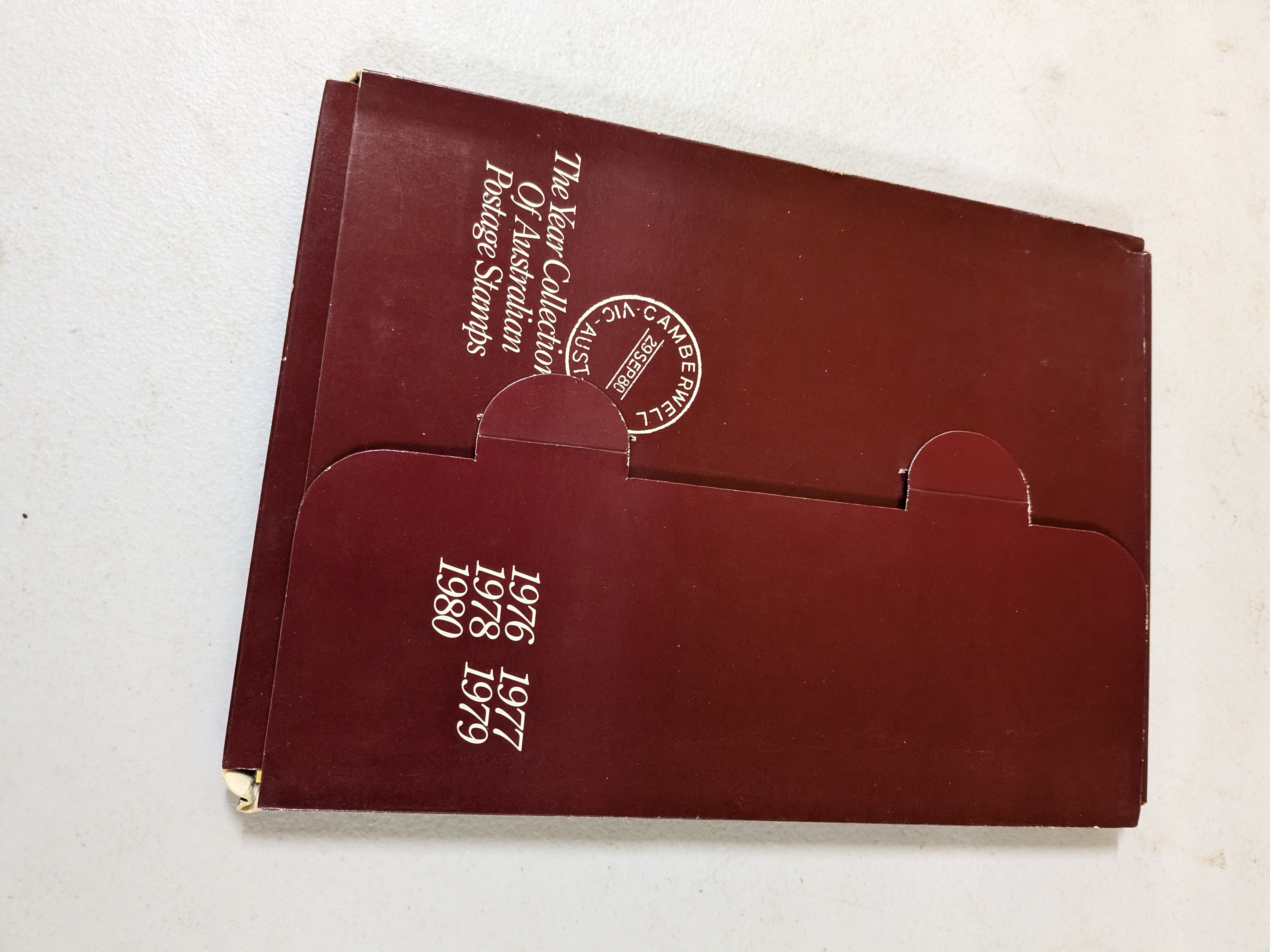 The Year Collections Of Australian Postage Stamps 1976-1980 — Lot 080, photograph 4