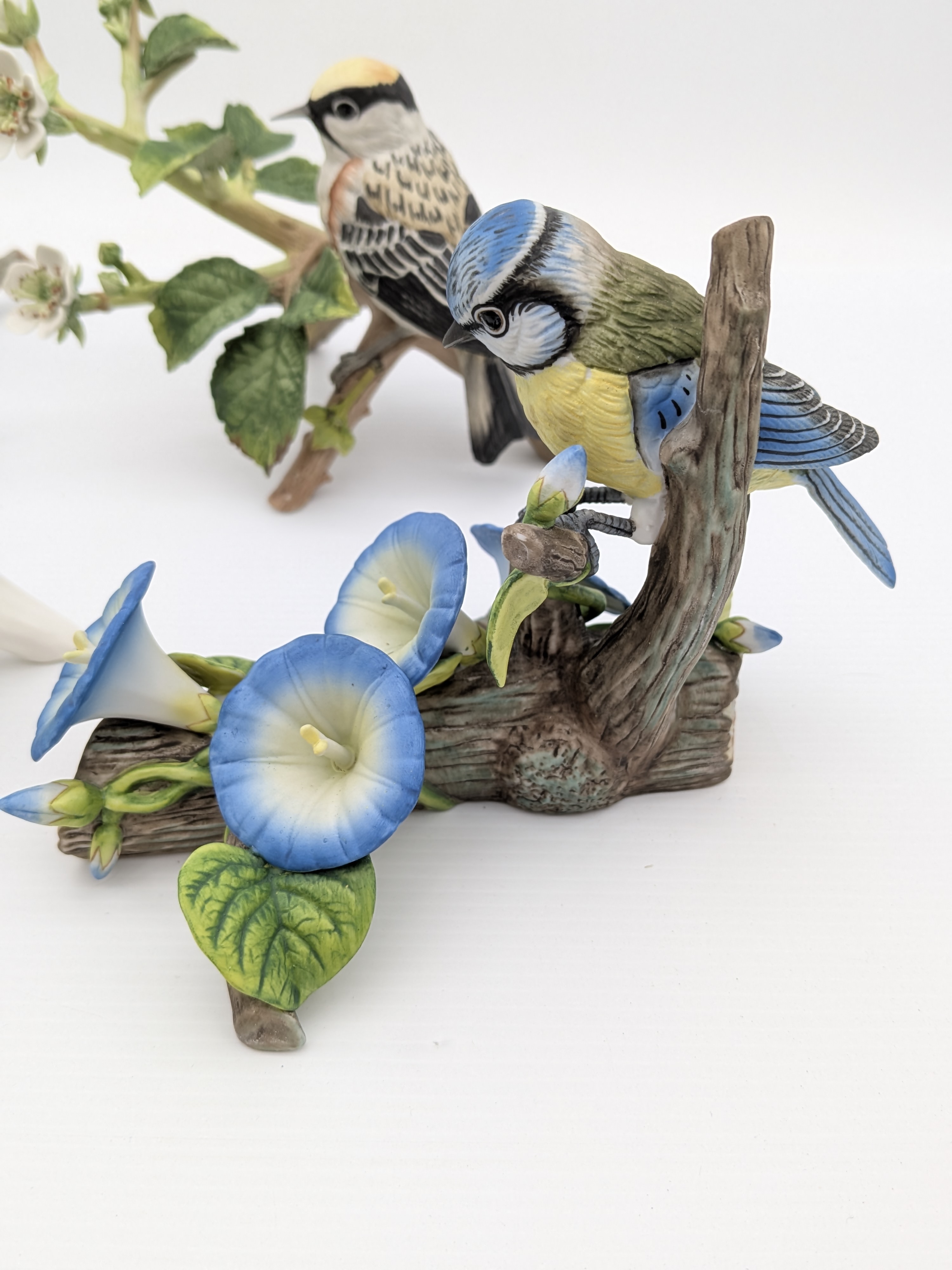 Collection of Five 1980's German & Japanese Porcelain Bird Figurines — Lot 051, photograph 3