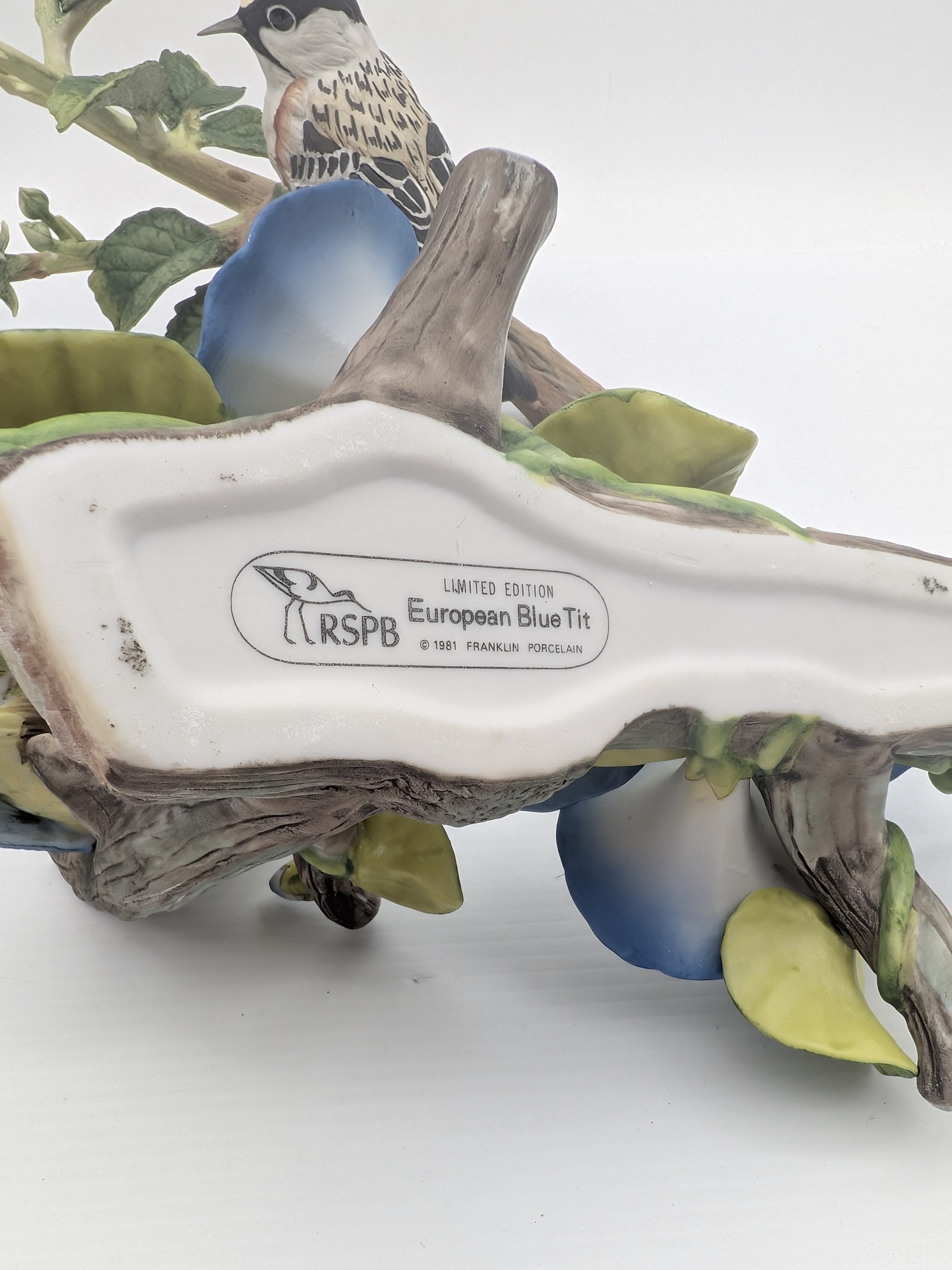 Collection of Five 1980's German & Japanese Porcelain Bird Figurines — Lot 051, photograph 4