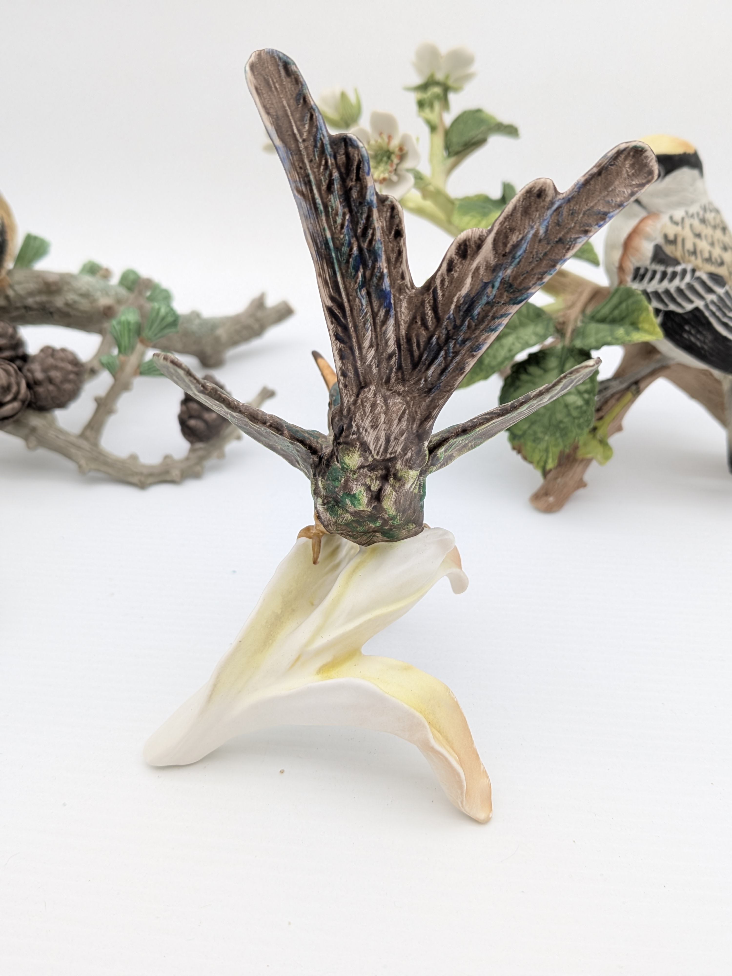 Collection of Five 1980's German & Japanese Porcelain Bird Figurines — Lot 051, photograph 7