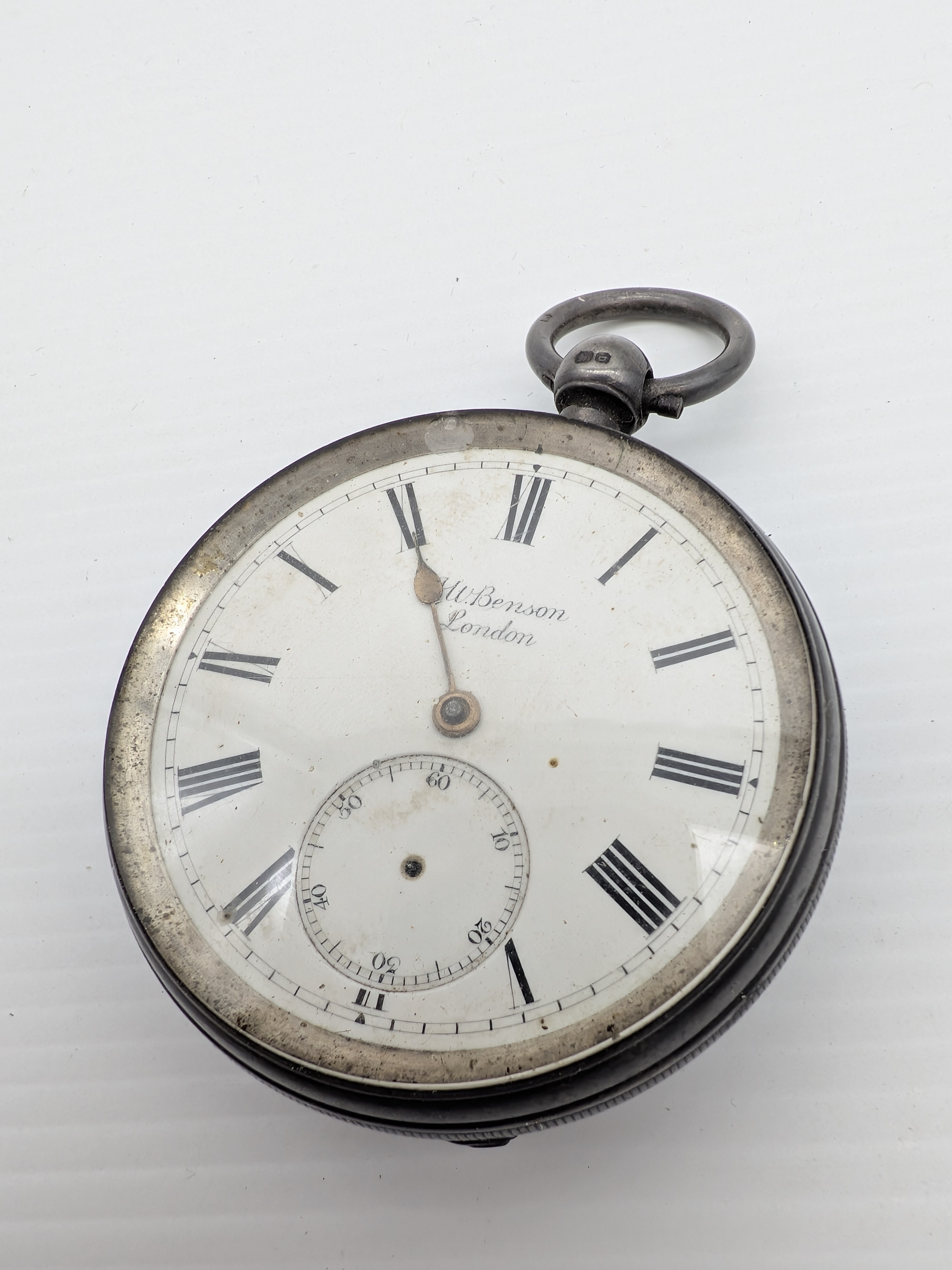 Collection of 19th Century hallmarked Silver Pocket Watches & modern Travel Clocks — Lot 002, photograph 1