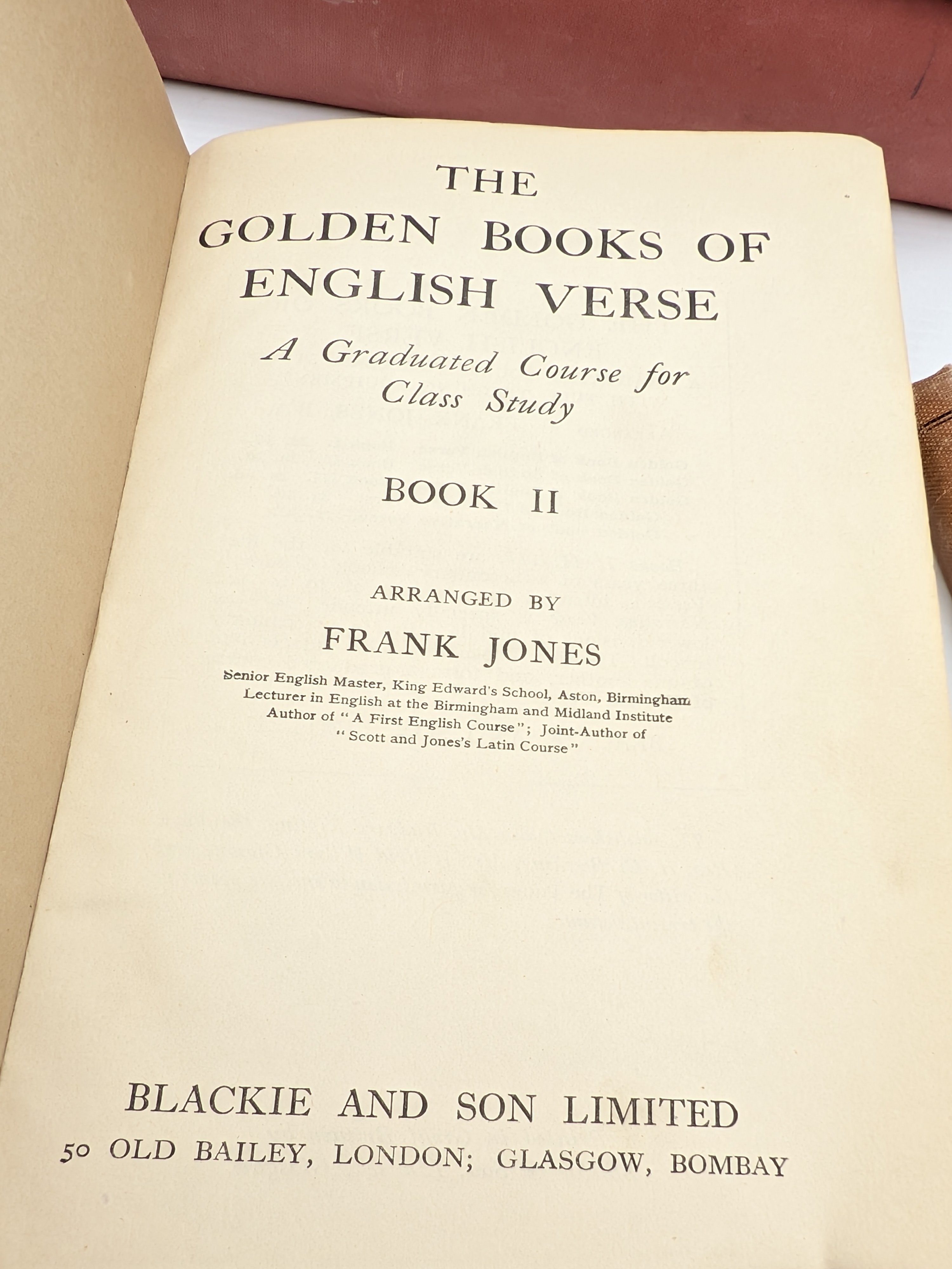 Lot of Assorted Vintage Books (6) — Lot 095, photograph 6