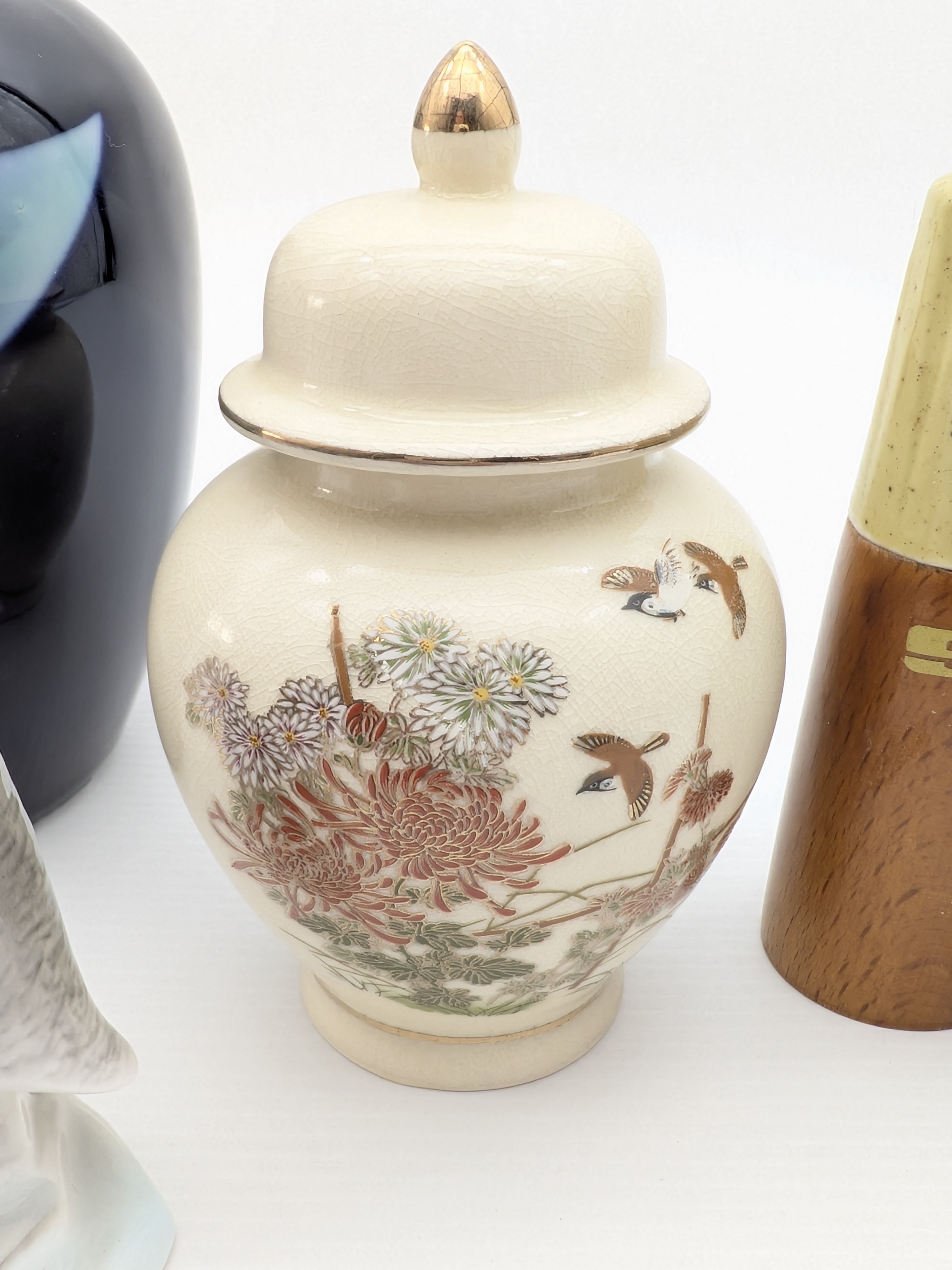 Lot of Assorted Vintage Japanese Ceramic Vases and Retro Salt & Pepper Shakers — Lot 018, photograph 2