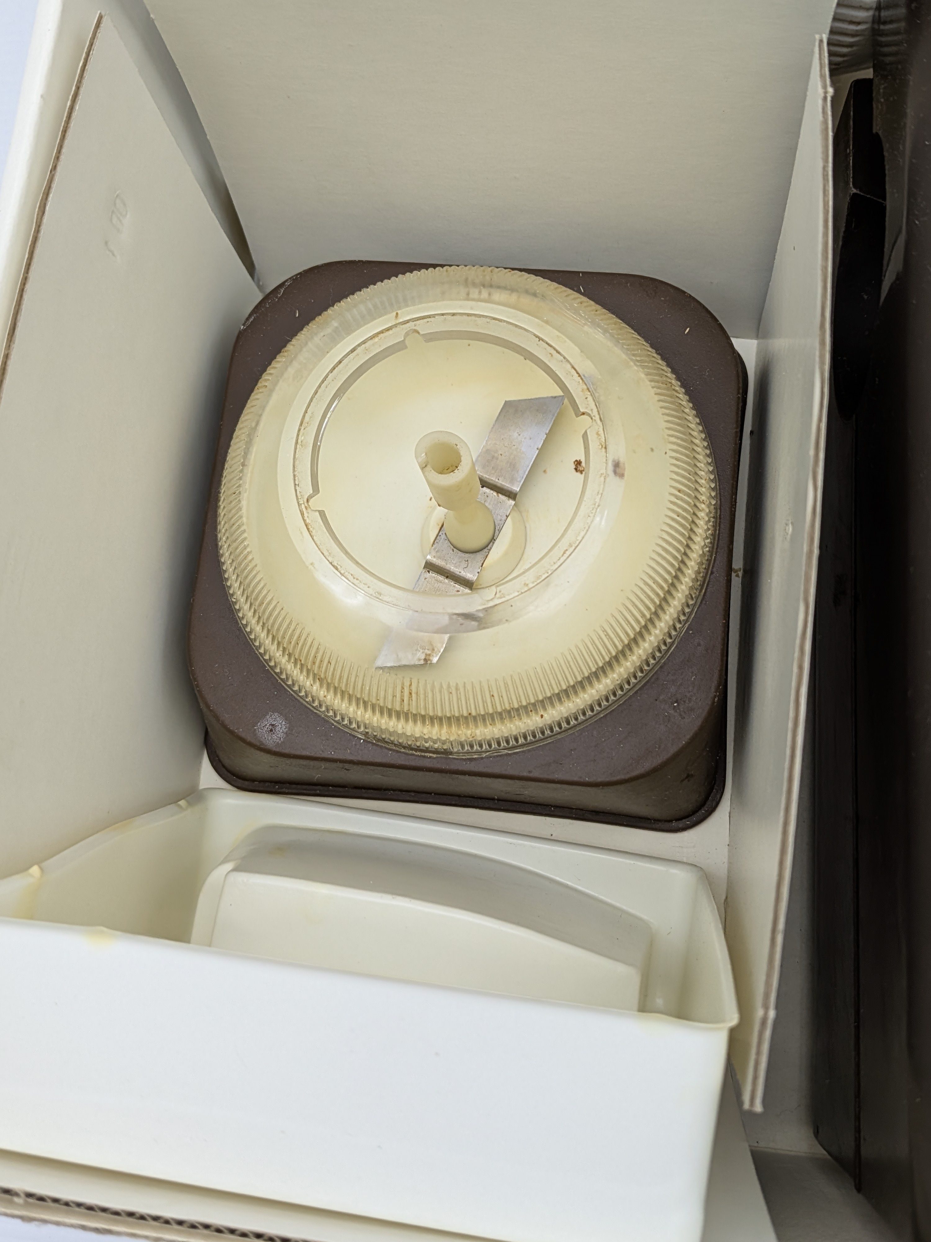 Vintage Bamix of Switzerland Hand Blender Set in Original Box — Lot 125, photograph 5
