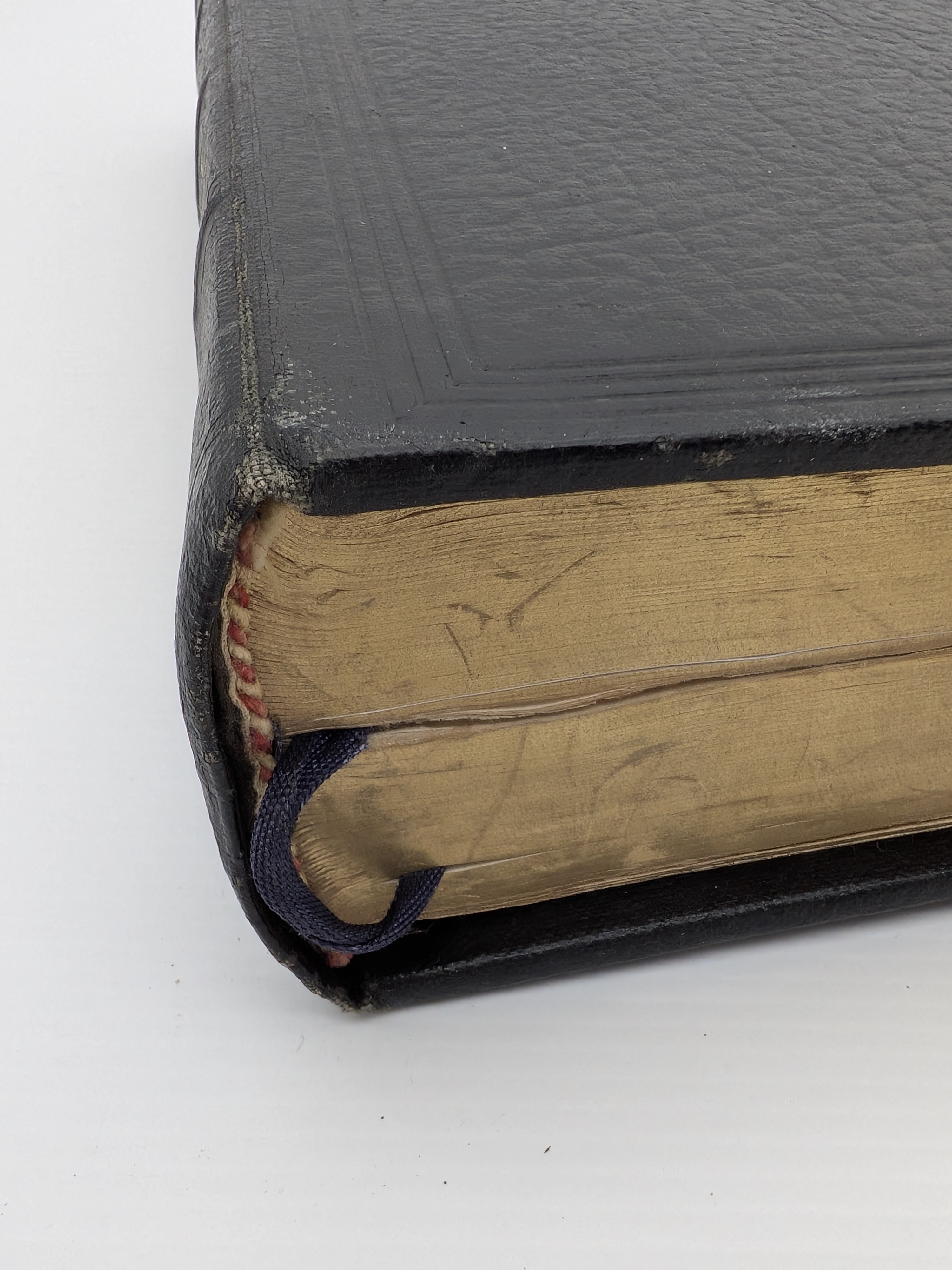 Vintage Masonic Holy Bible, Westland Lodge No. 268. W.A.G., Oxford — Lot 096, photograph 6