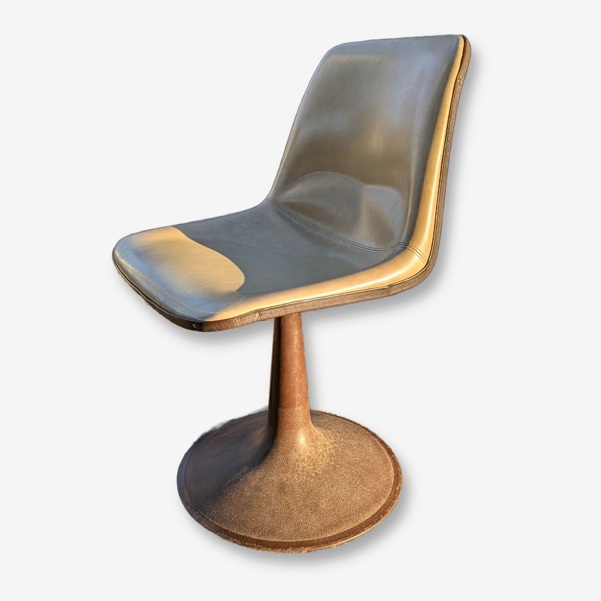 Vintage Mid-Century Modern SEBEL Pedestal Swivel Chair — Lot 133, photograph 5