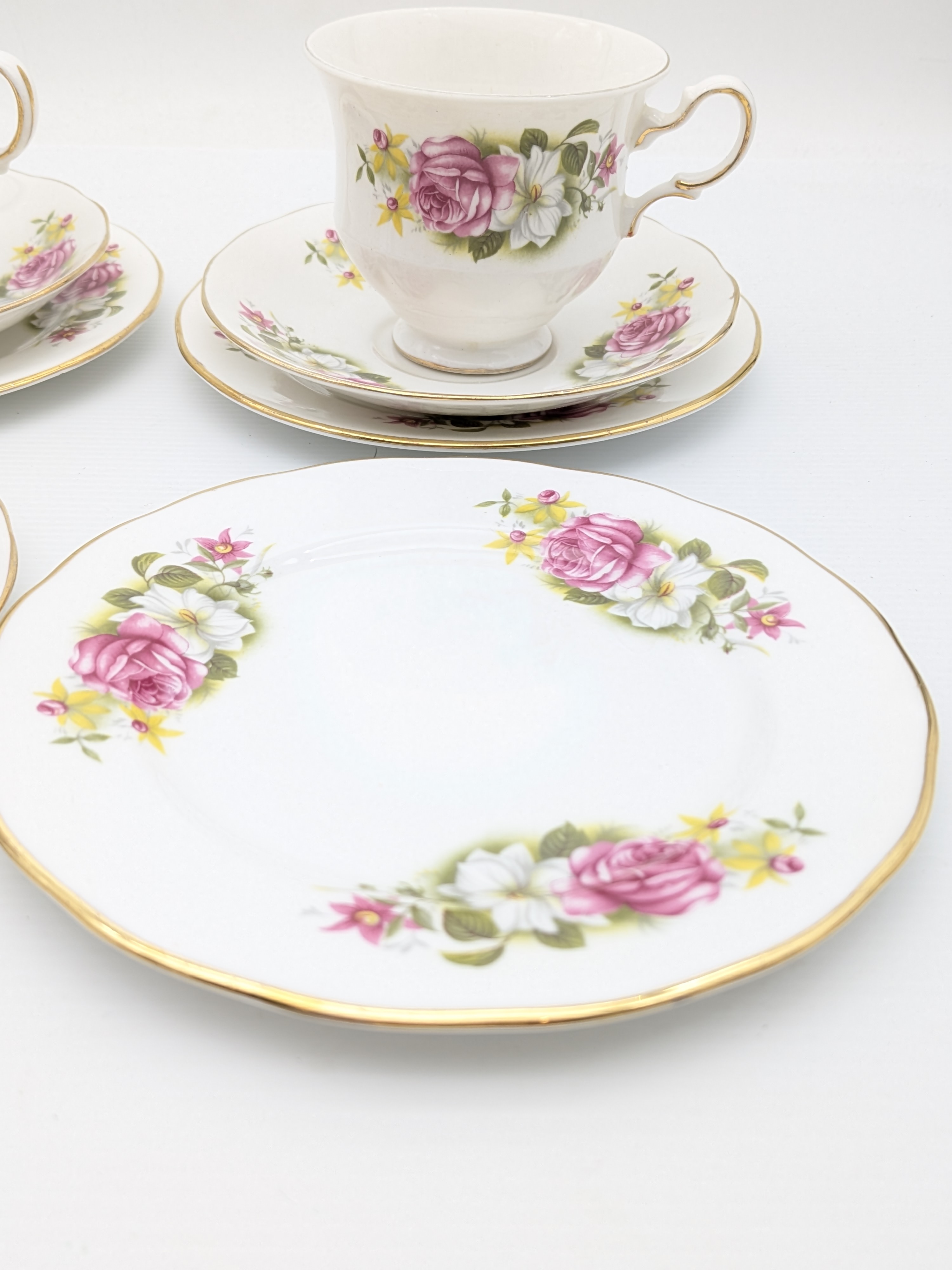 Vintage Queen Anne Bone China Tea Set — Lot 064, photograph 5