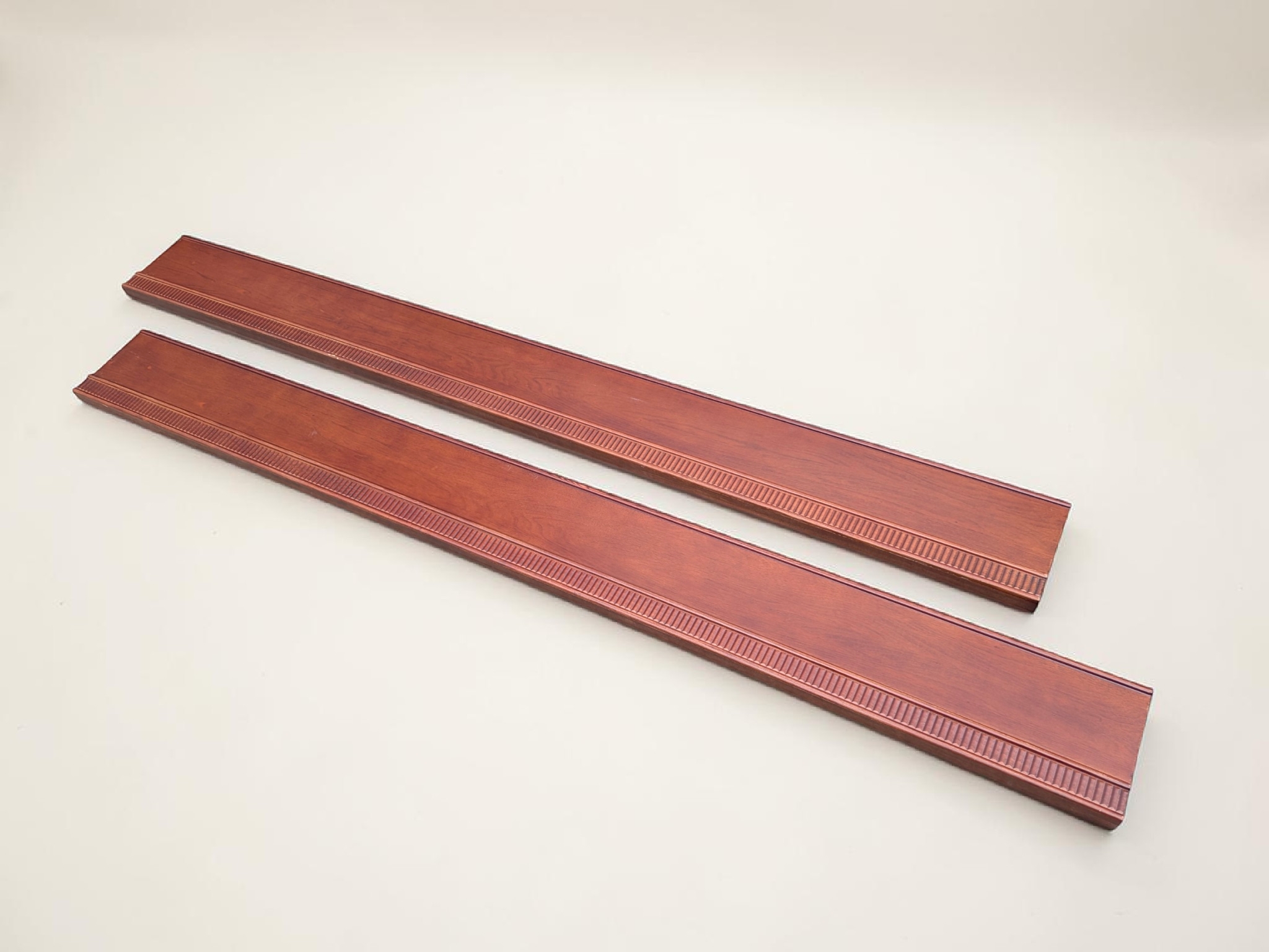 Traditional Style Queen/Double Bed Frame — Lot 015, photograph 4