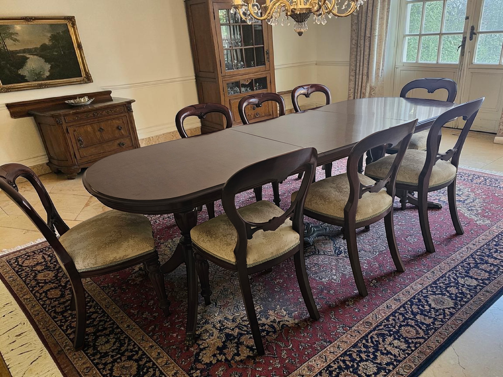 Victorian Style Extendable Dining Table with Eight Chairs — Lot 021, photograph 3