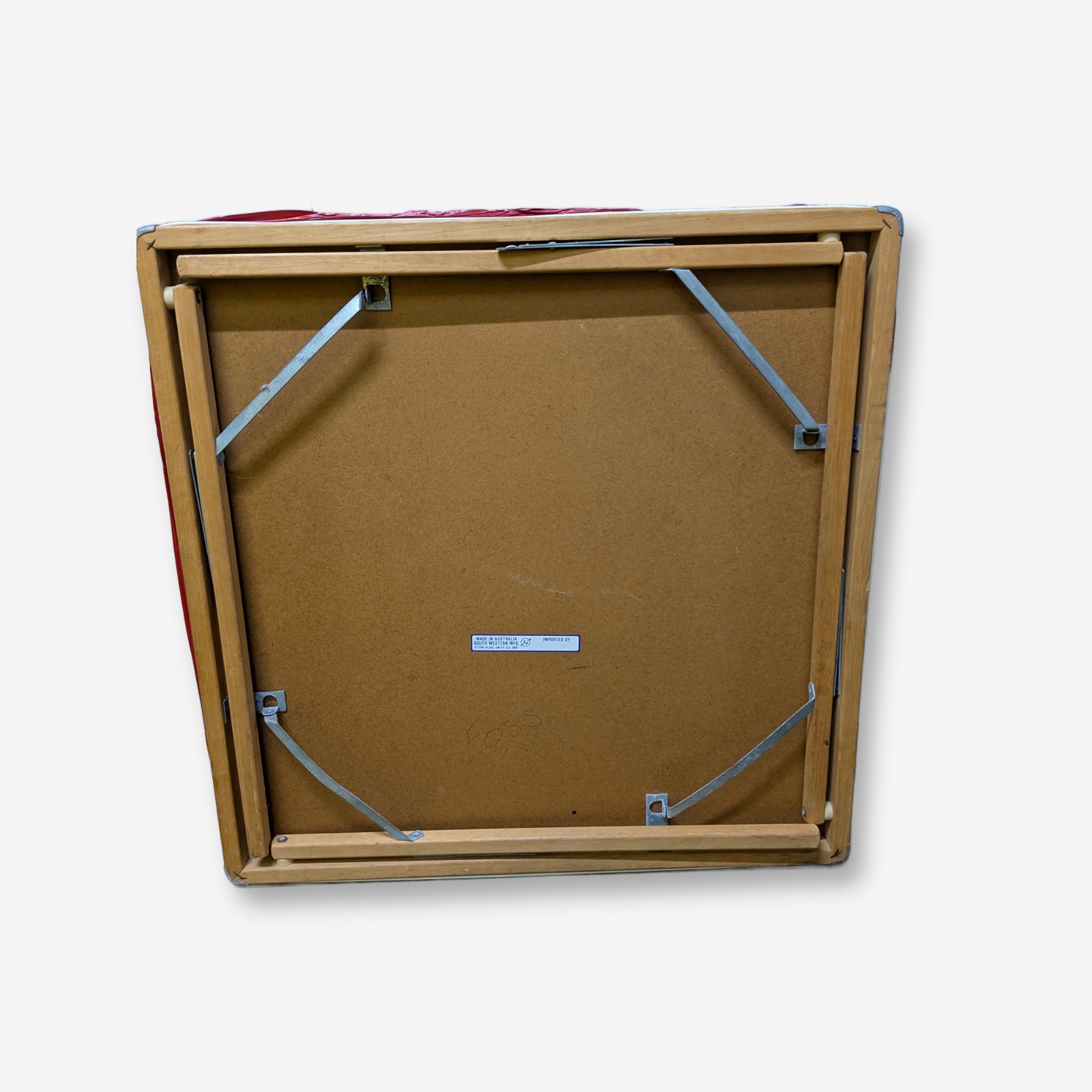 Vintage Australian Folding Card Table by South Western Mfg. — Lot 044, photograph 3