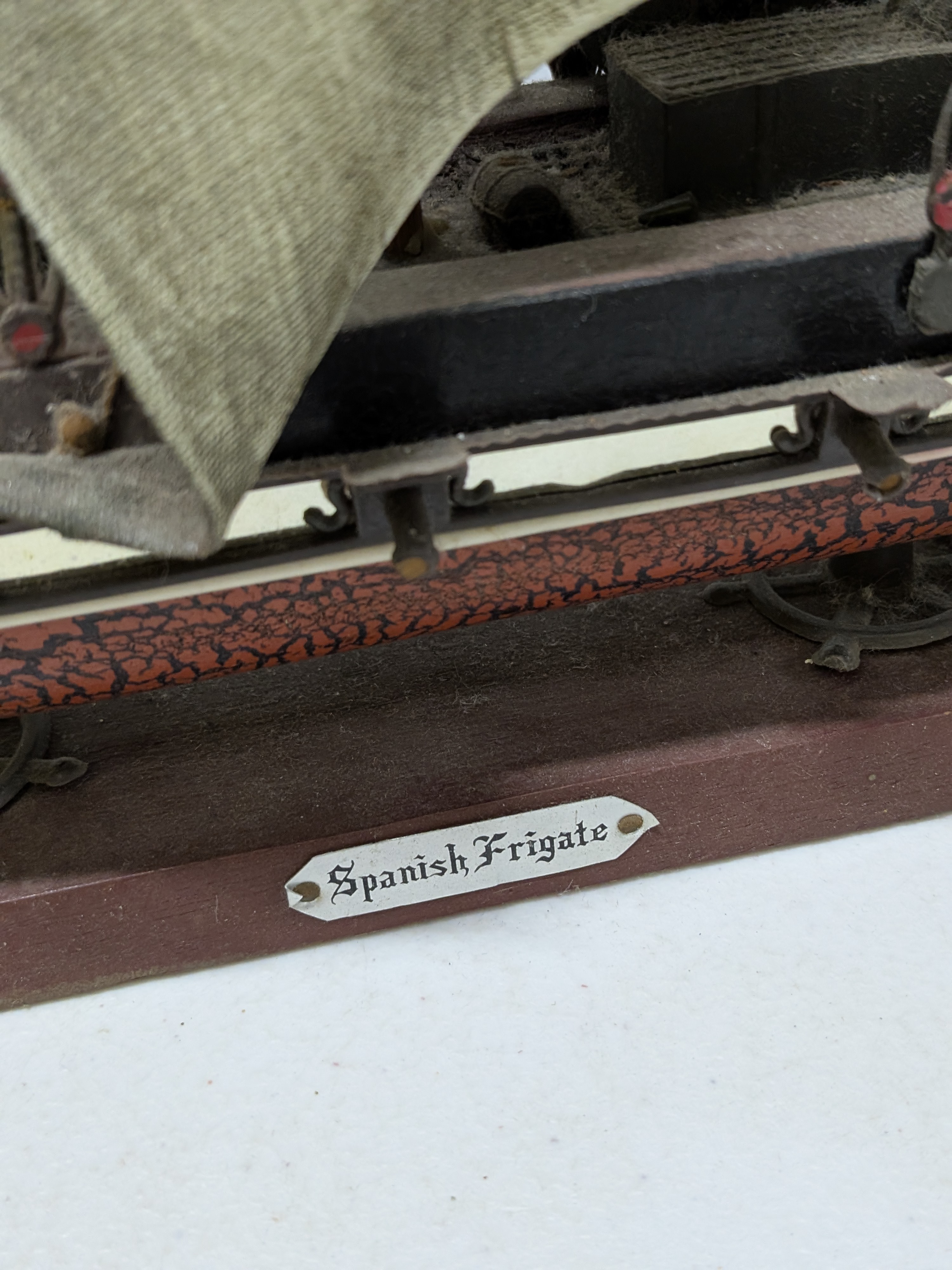 Vintage Wooden Model Ship, 'Spanish Frigate' — Lot 045, photograph 2