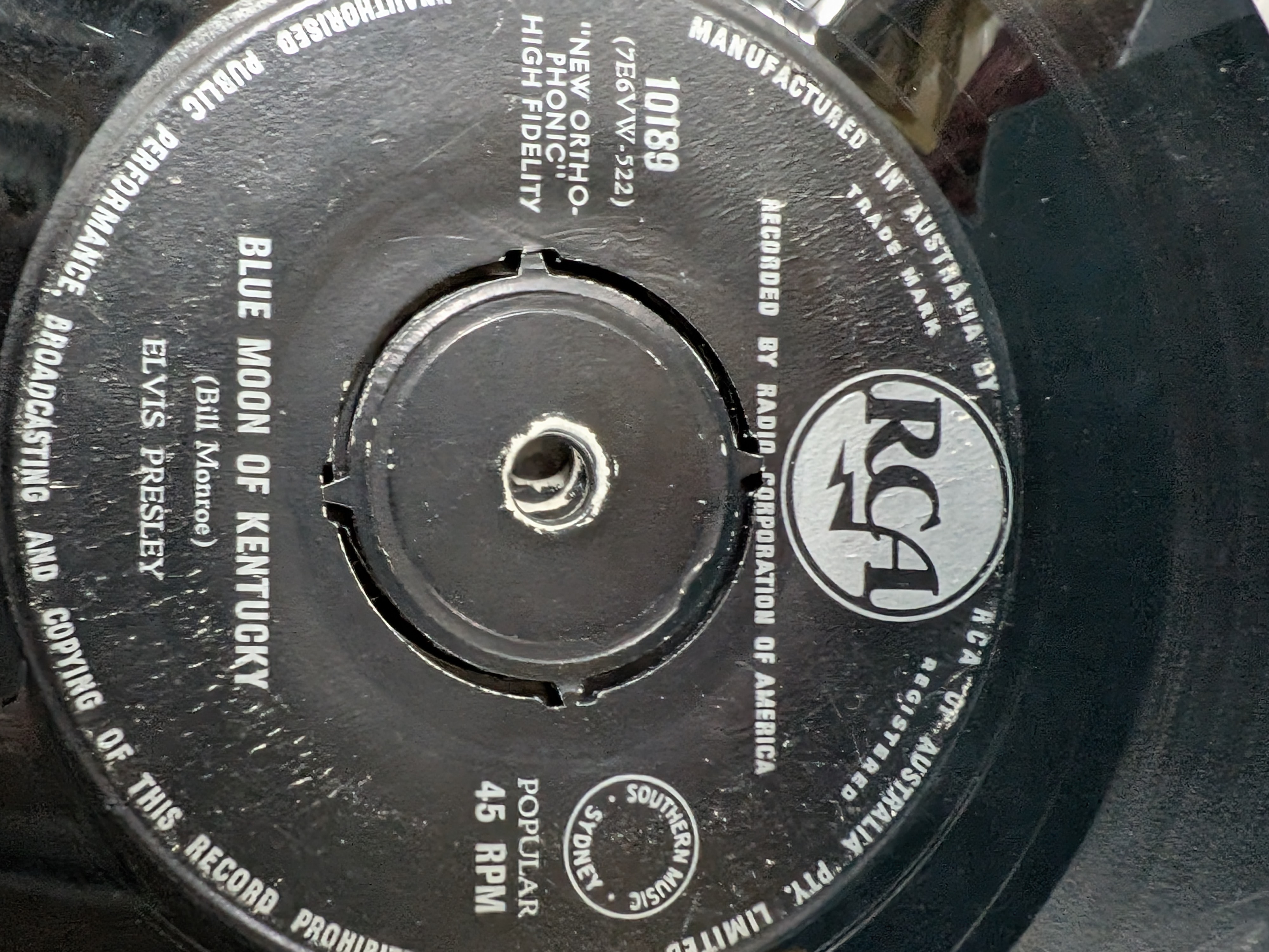 Boxed Lot of Vintage Comic Books and Elvis Presley 45 RPM Record Sundries — Lot 046, photograph 3
