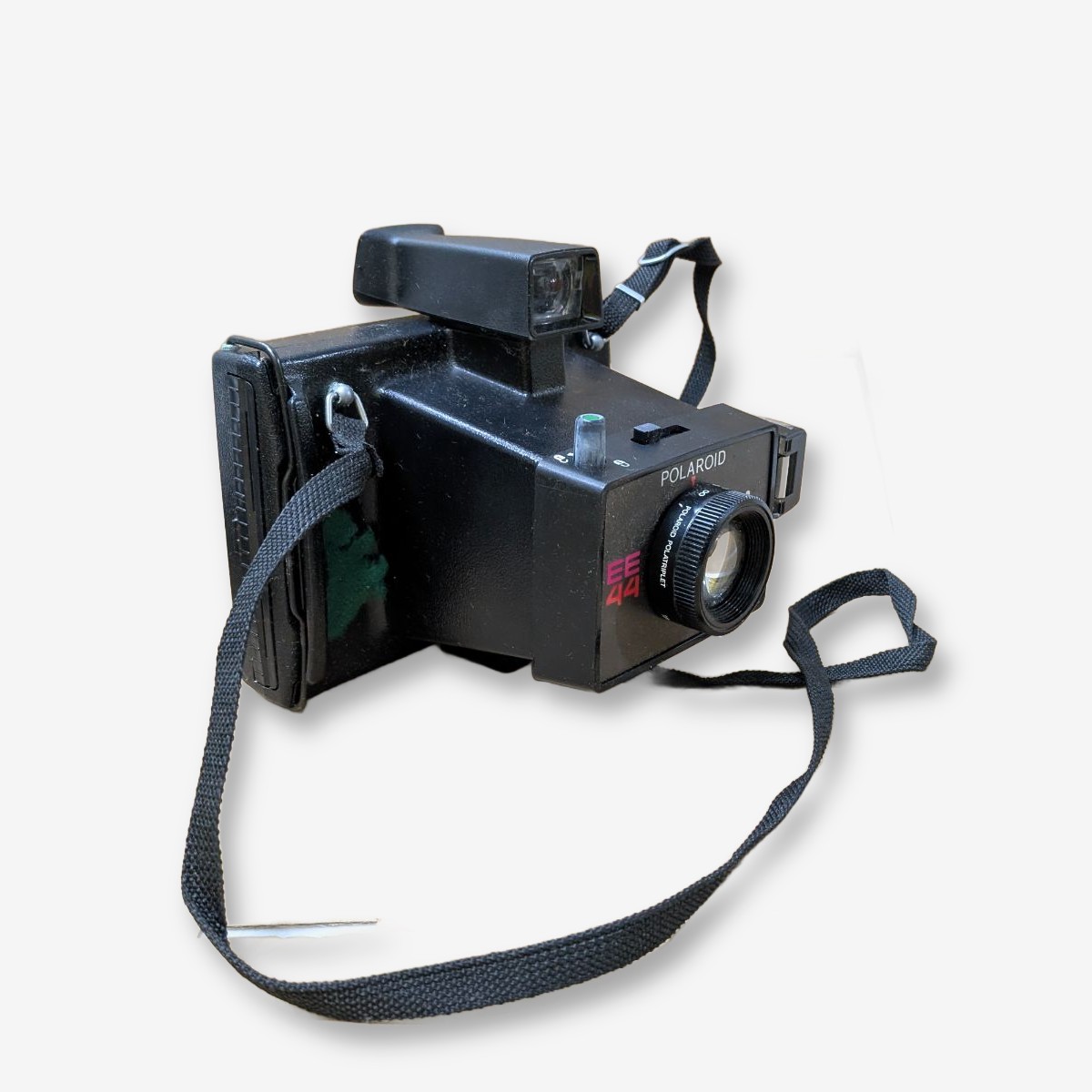 Lot of Two Vintage Film Cameras: Agfa Isoly 100 and Polaroid EE44 — Lot 052, photograph 2