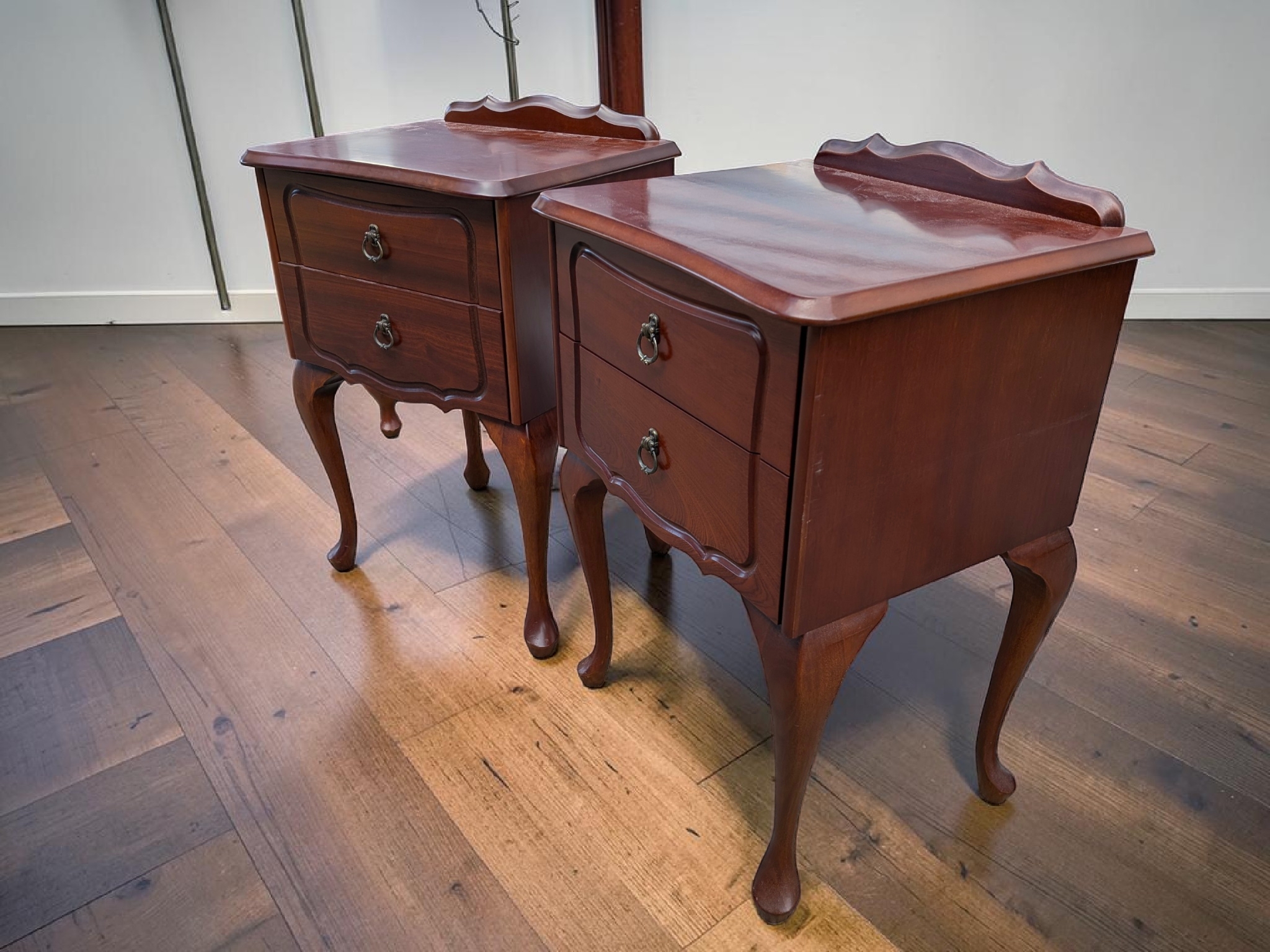 Pair of French Provincial Style Two-Drawer Bedside Tables, mid-20th Century — Lot 006, photograph 3