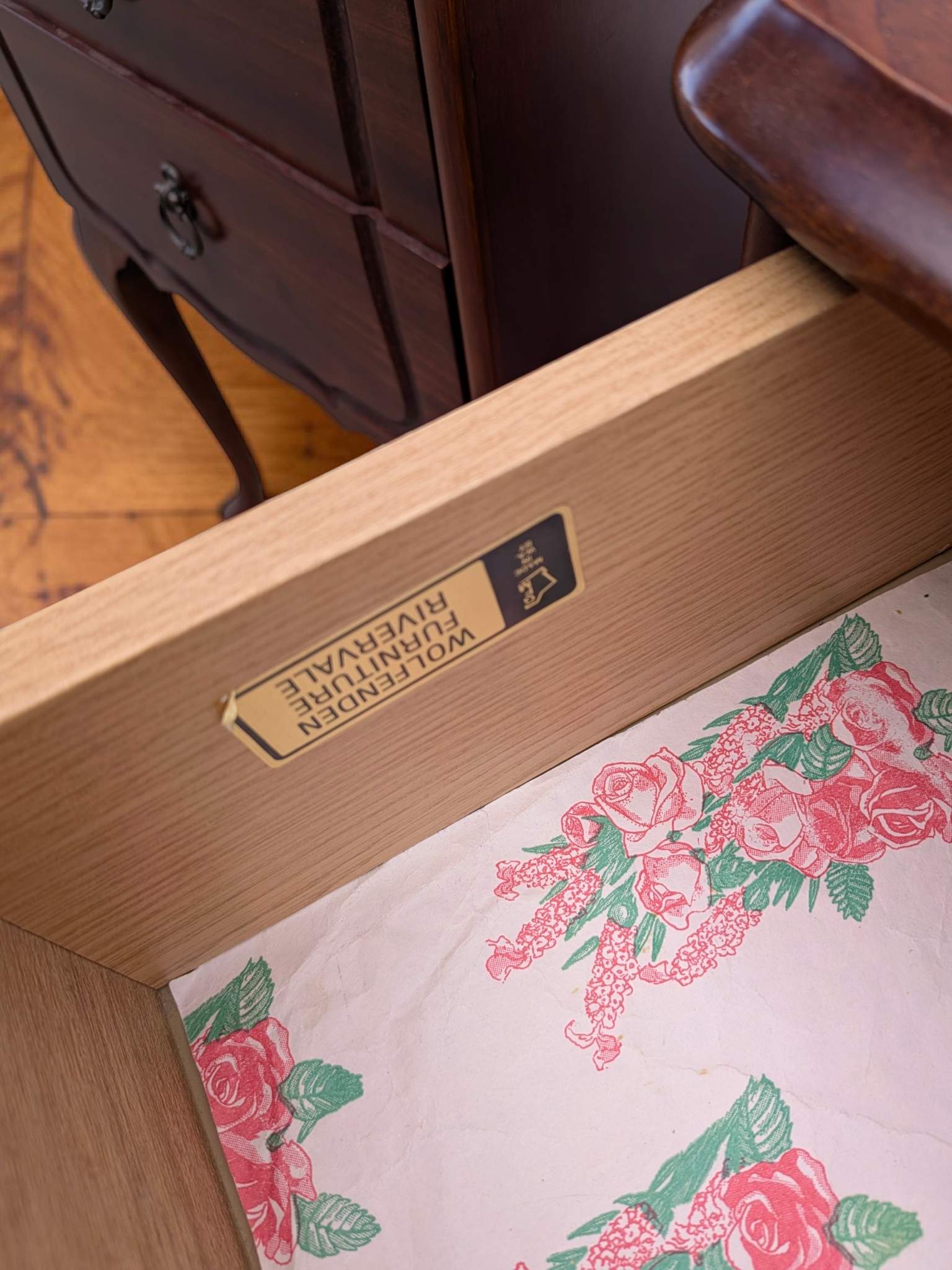 Pair of French Provincial Style Two-Drawer Bedside Tables, mid-20th Century — Lot 006, photograph 6