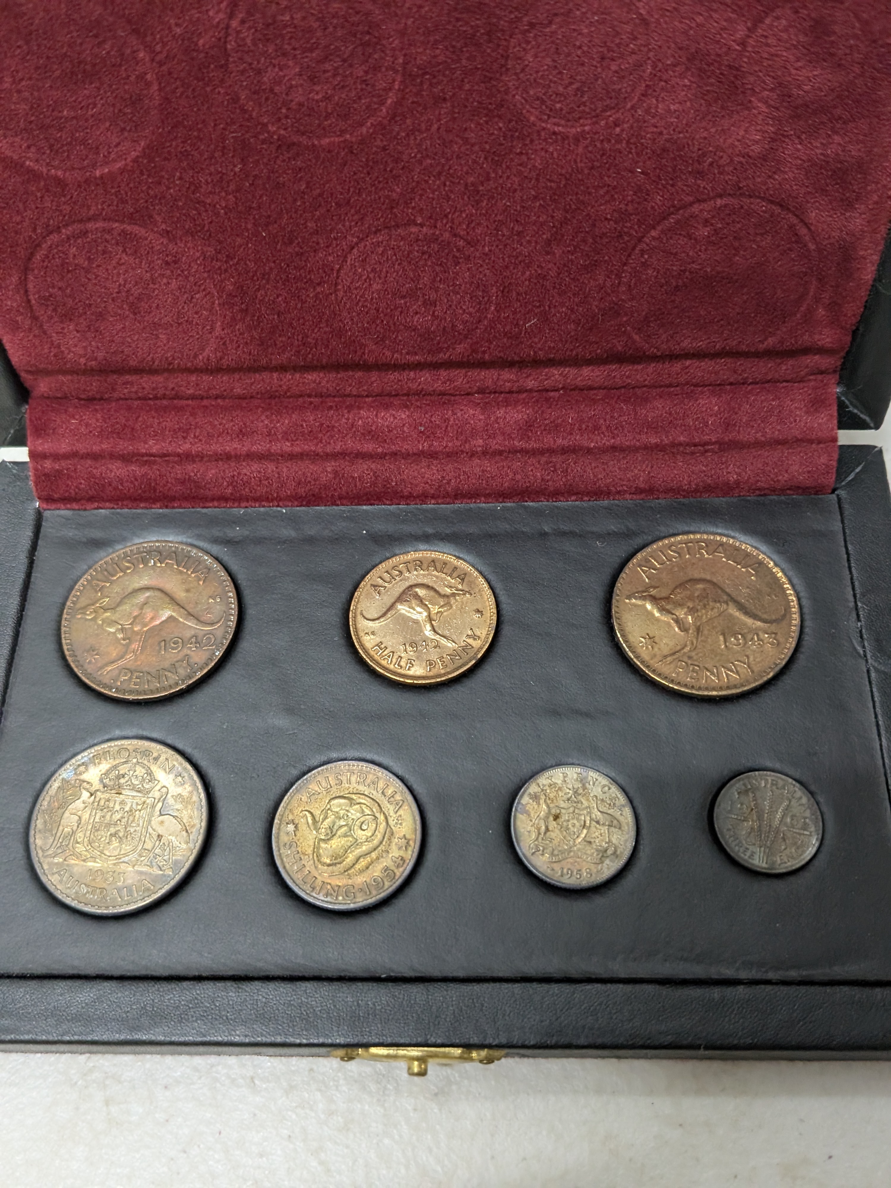 The Perth Mint Australian Pre-Decimal Typeset Coin Collection incl. 50% Silver Coins — Lot 060