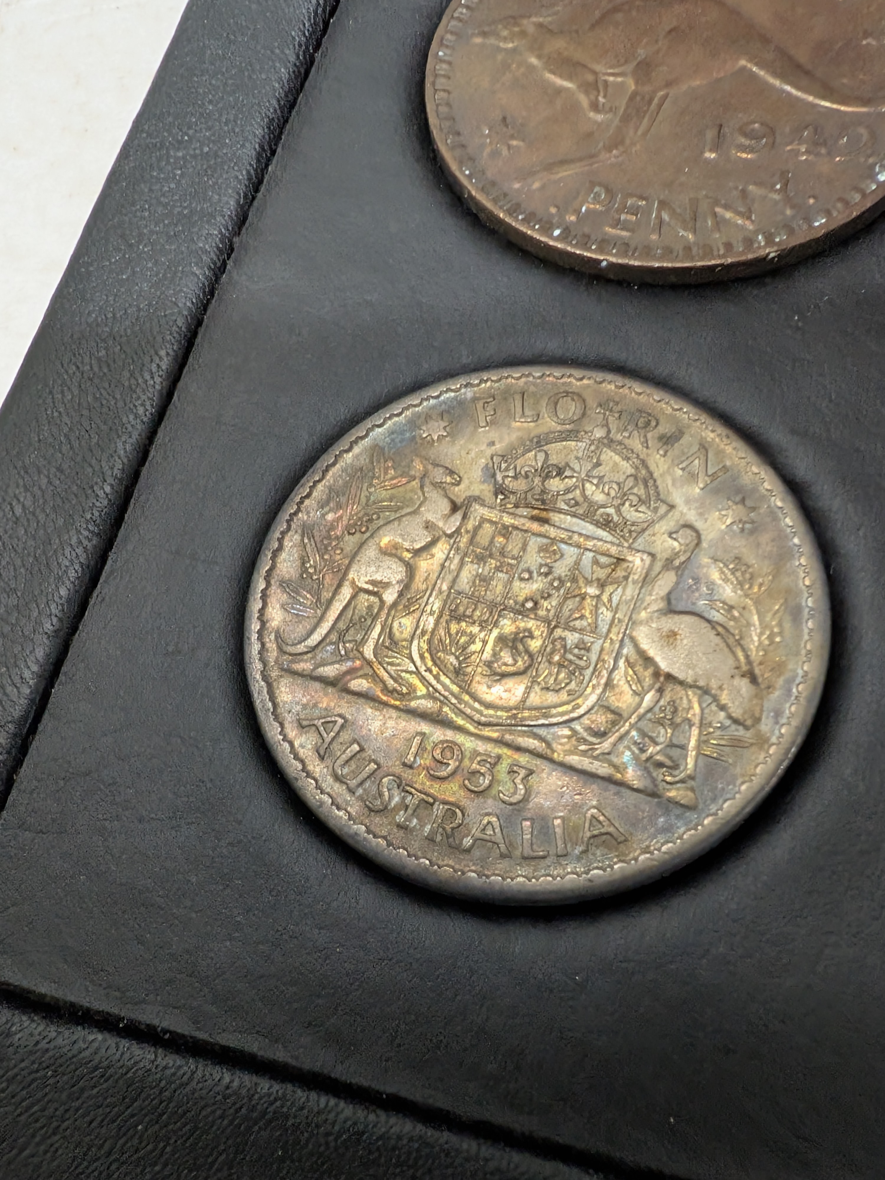 The Perth Mint Australian Pre-Decimal Typeset Coin Collection incl. 50% Silver Coins — Lot 060, photograph 5