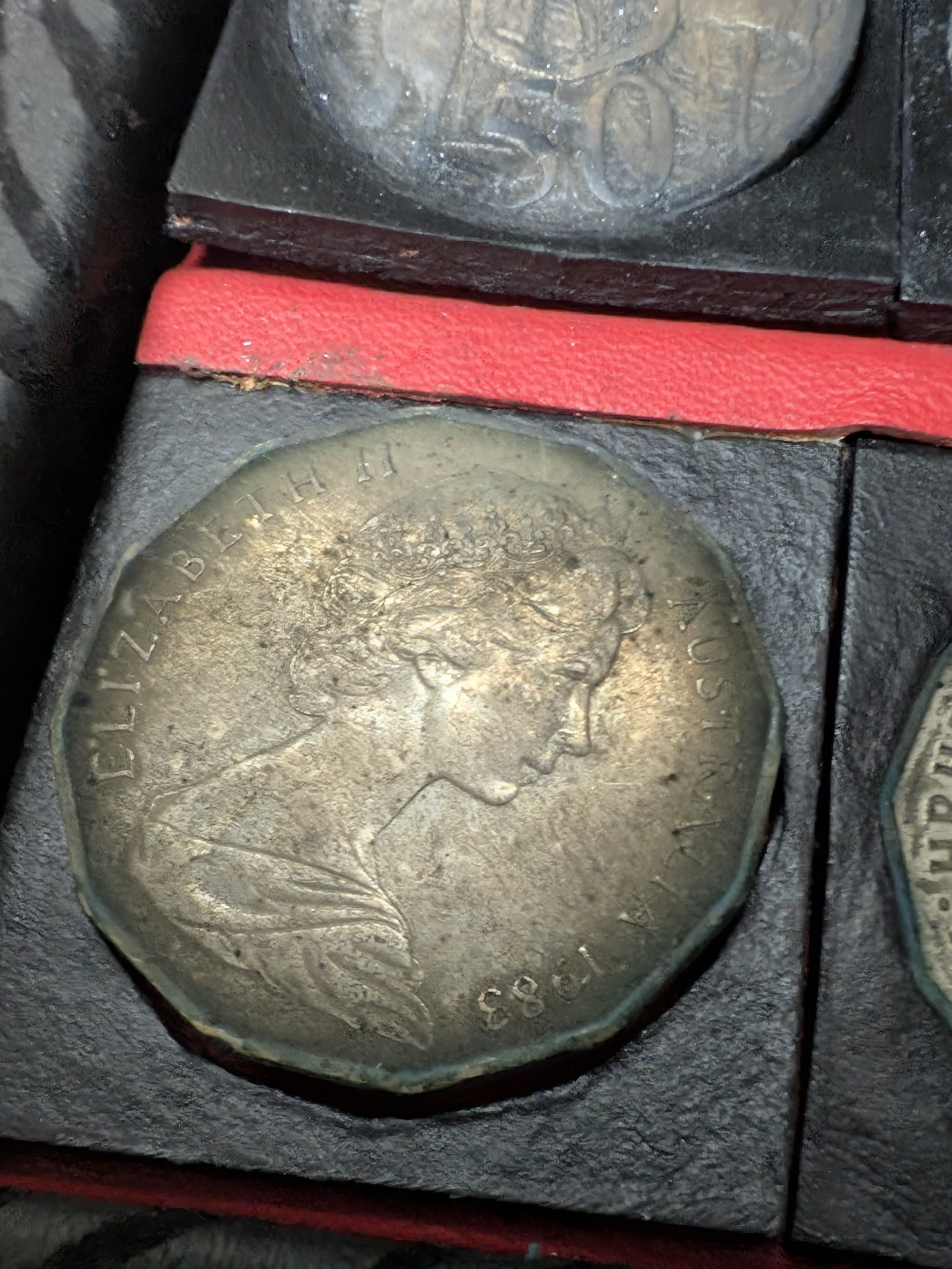 Collection of Australian 50 Cent Coins in Display Box, Incl. Round 50c — Lot 067, photograph 4