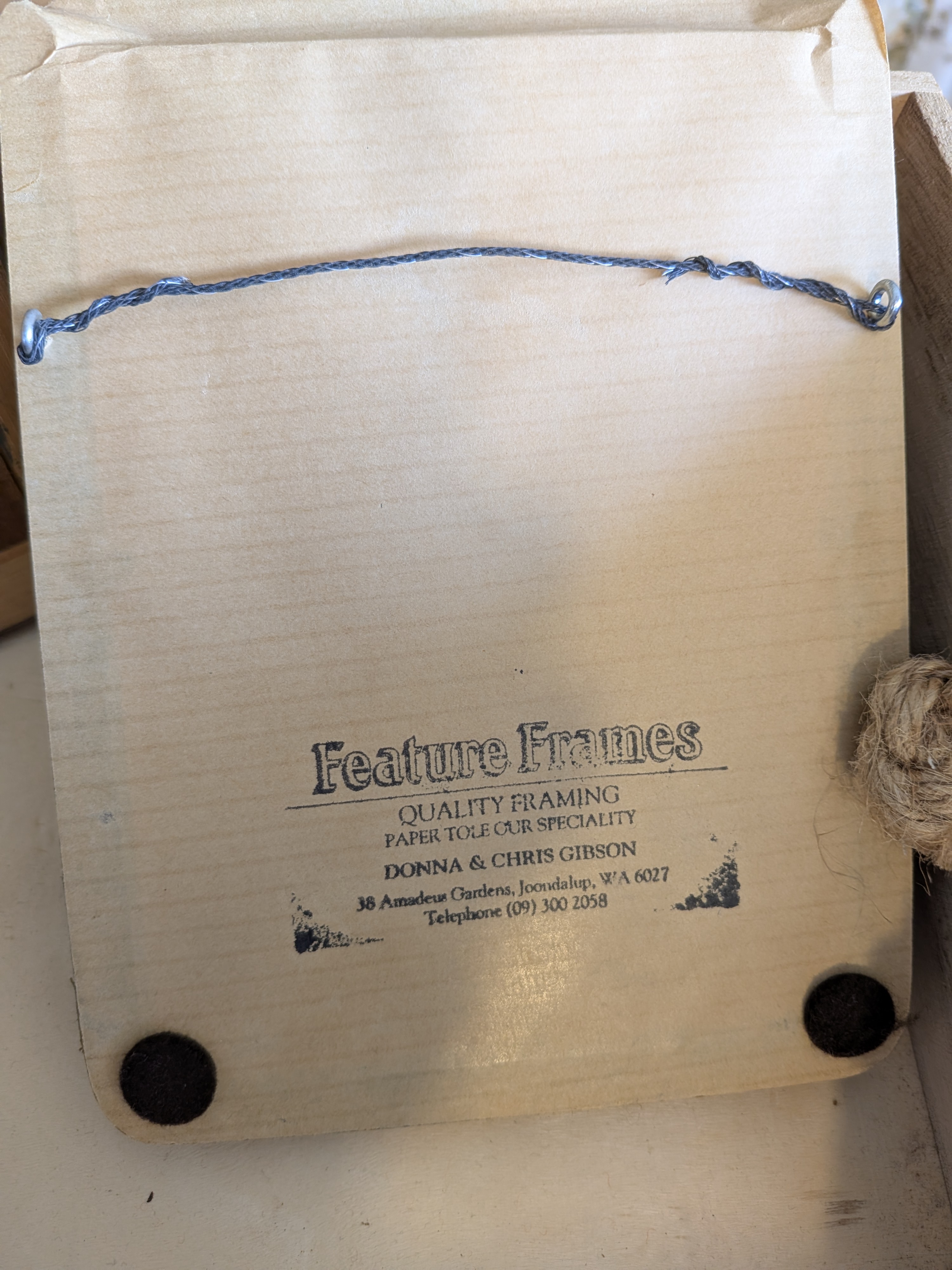 Lot of Vintage Homewares and Decorative Sundries — Lot 079, photograph 7