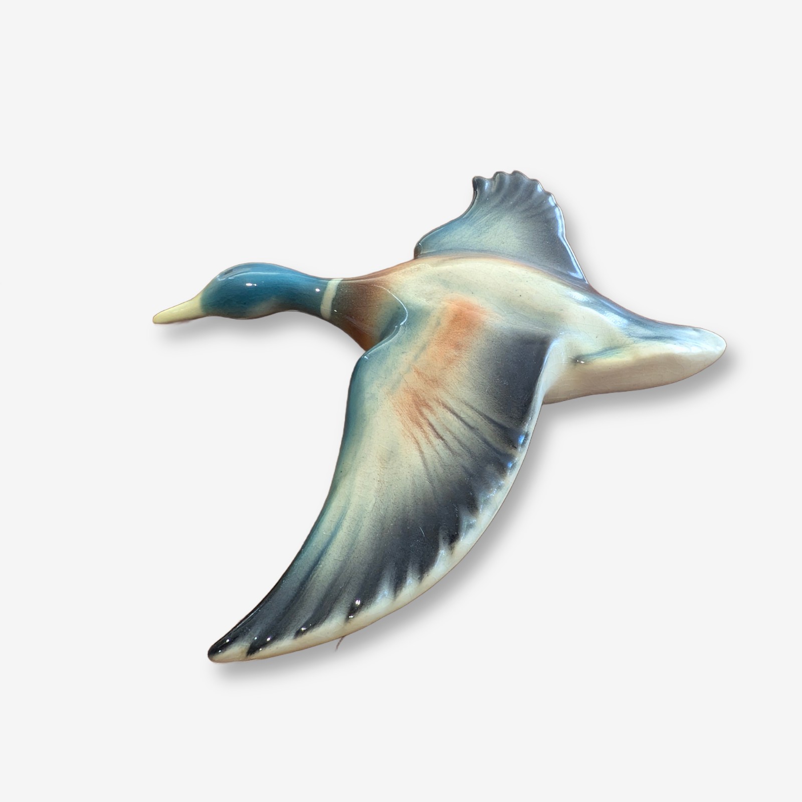 Set of Three Vintage Ceramic Flying Wall Ducks by James Almond — Lot 083, photograph 5