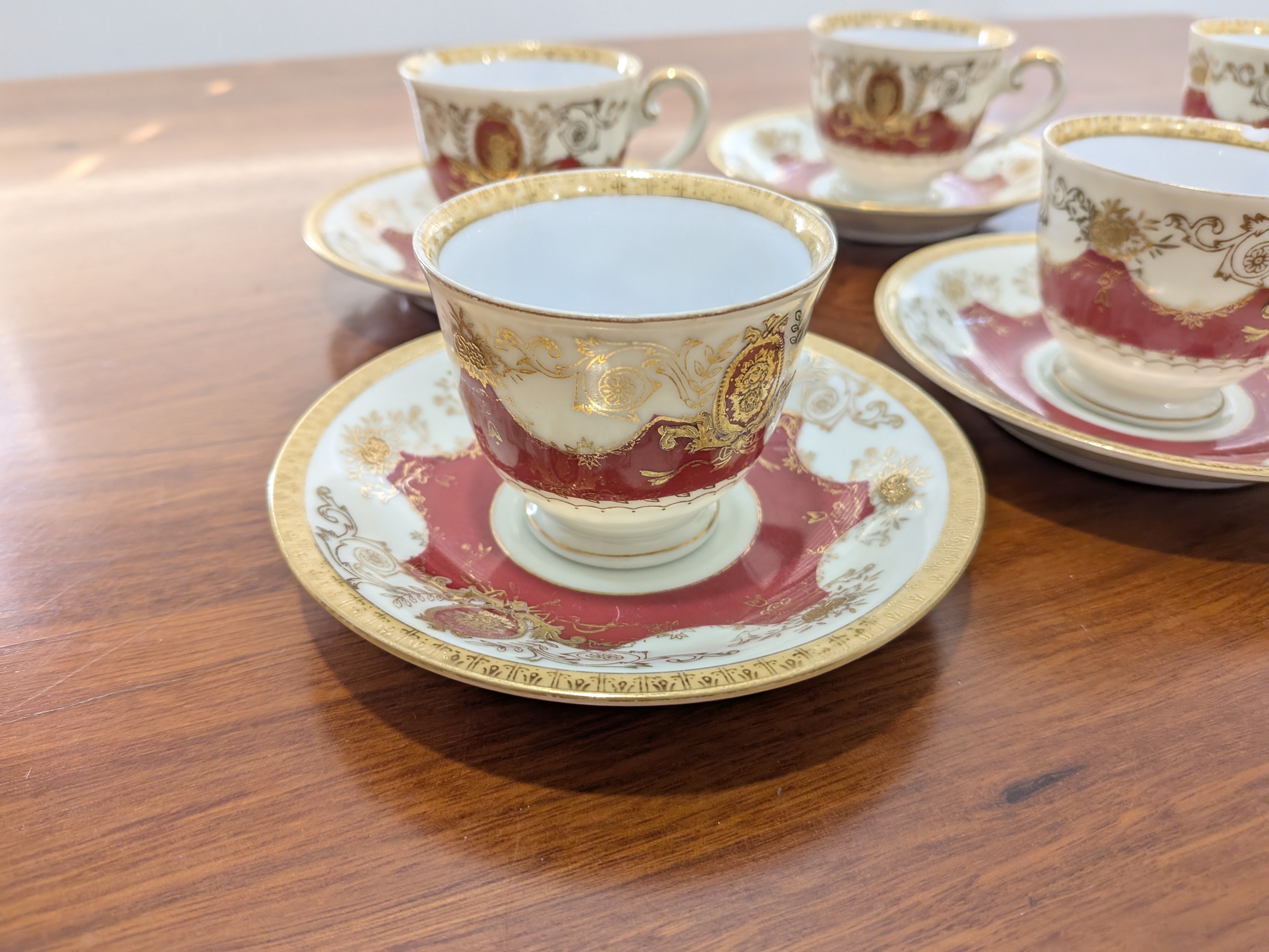 Vintage Meito Japanese Hand Painted Demitasse Set, c. Mid-20th Century — Lot 084, photograph 3