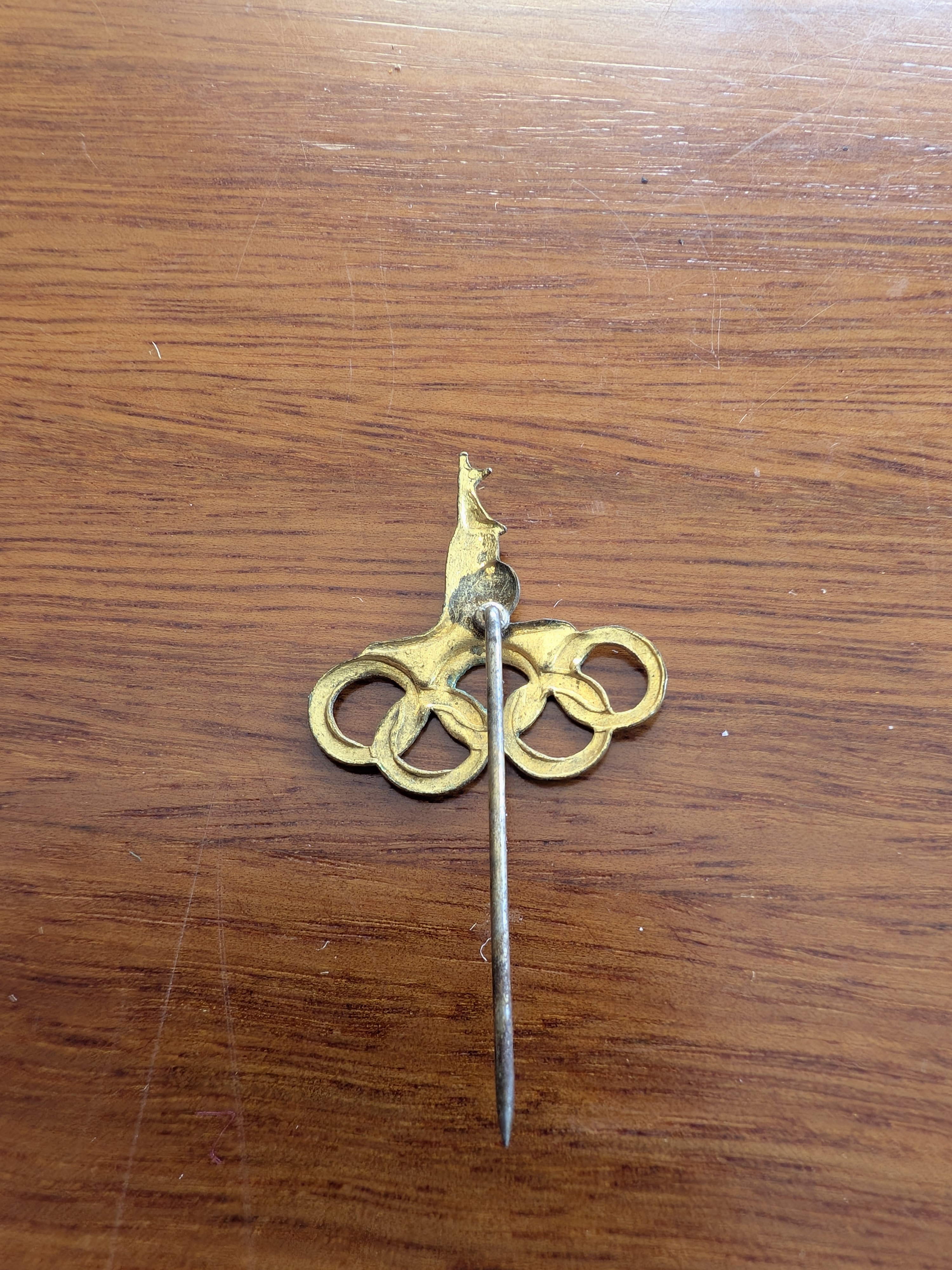 Collection of Assorted Vintage Lapel and Stick Pins — Lot 085, photograph 4
