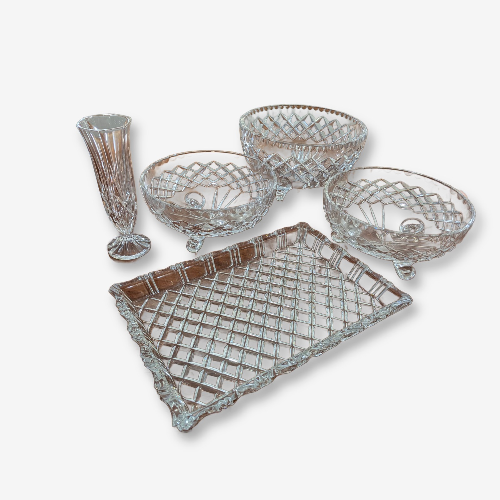 Vintage Diamond-Cut Crystal Glassware Collection, 5 Pieces — Lot 089