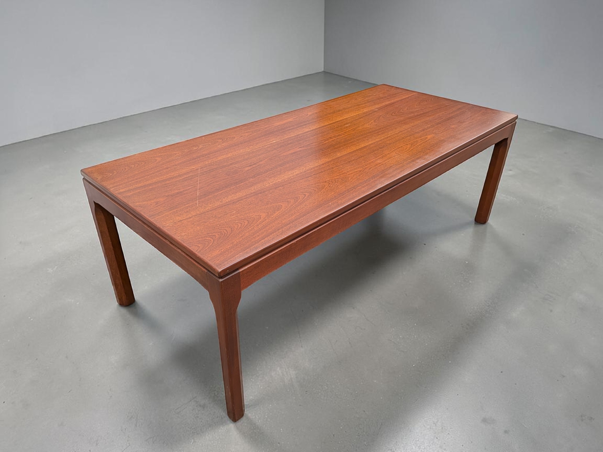 Mid-Century Modern Teak Coffee Table — Lot 009, photograph 2