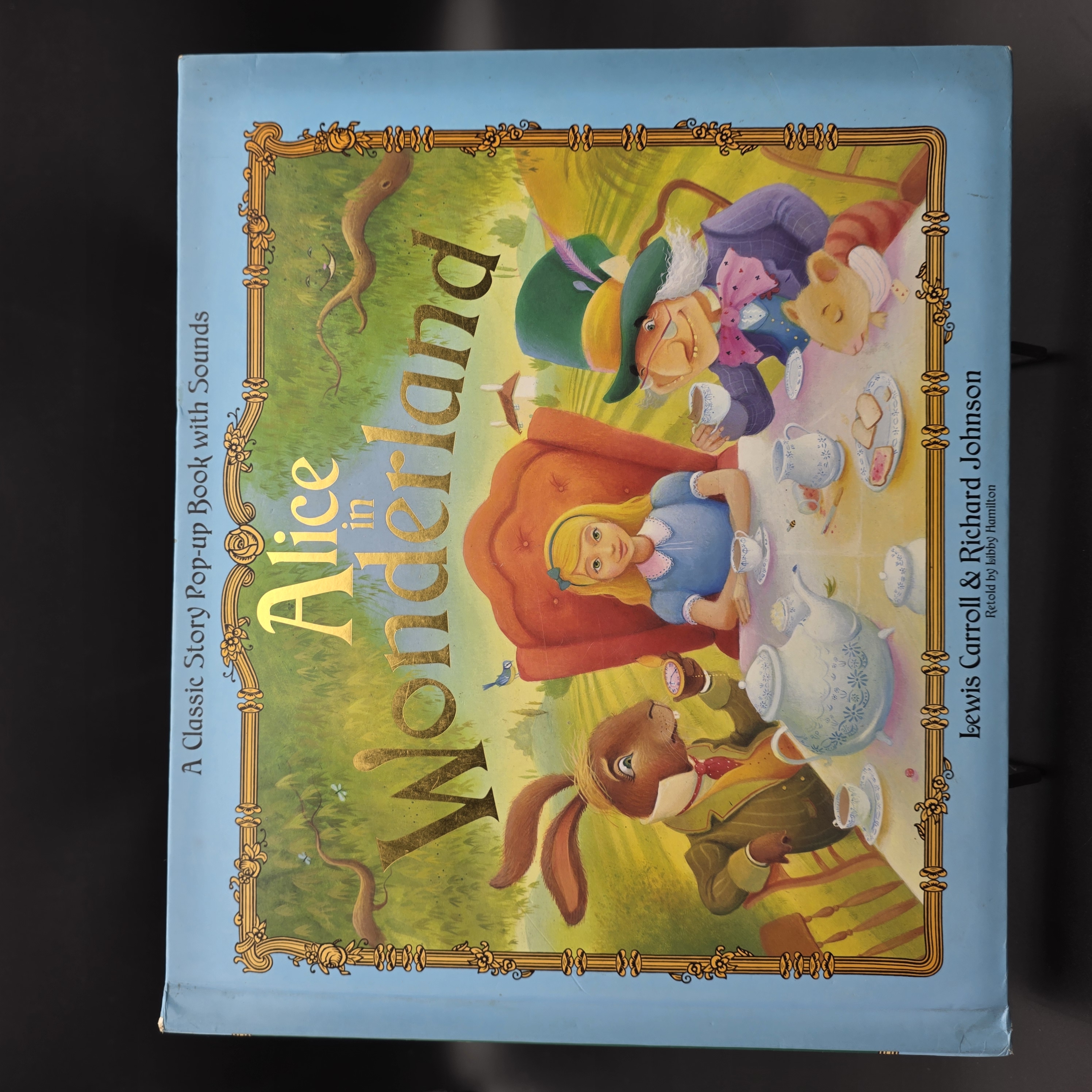 Alice in Wonderland A Classic Story Pop-up Book with Sounds by Lewis Carroll (Ha — Lot 001, photograph 2