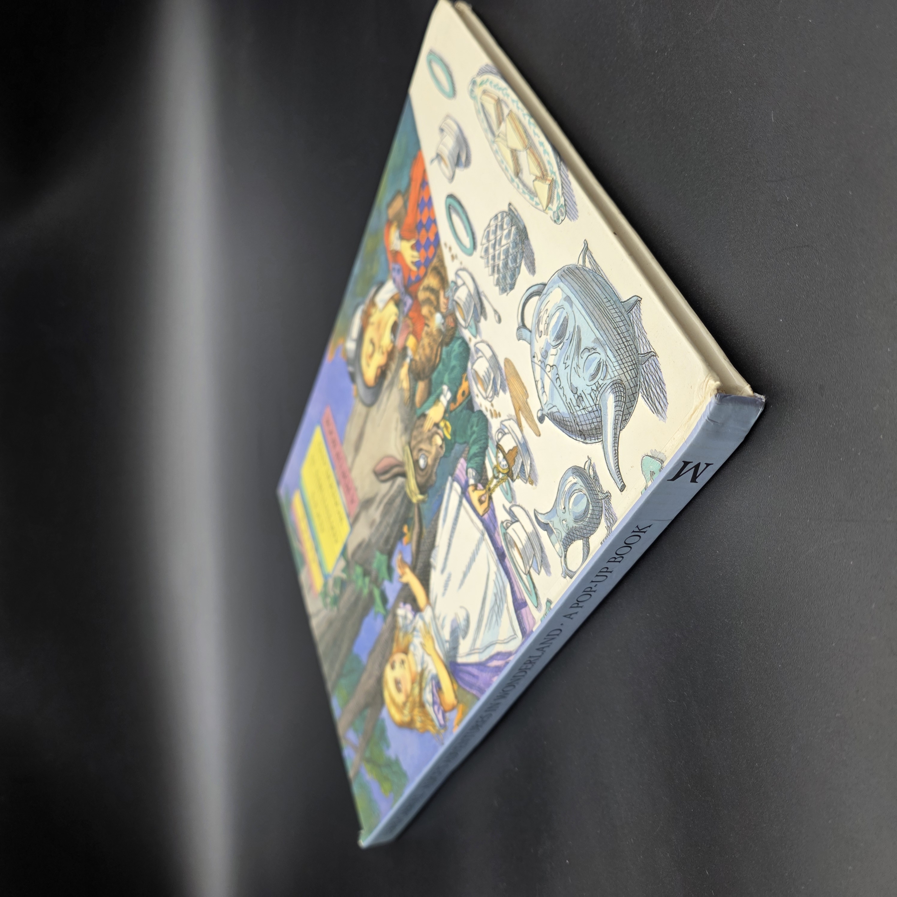 Alice's Adventures in Wonderland by Lewis Carroll, Jenny Thorne, John Tenniel (H — Lot 003, photograph 3