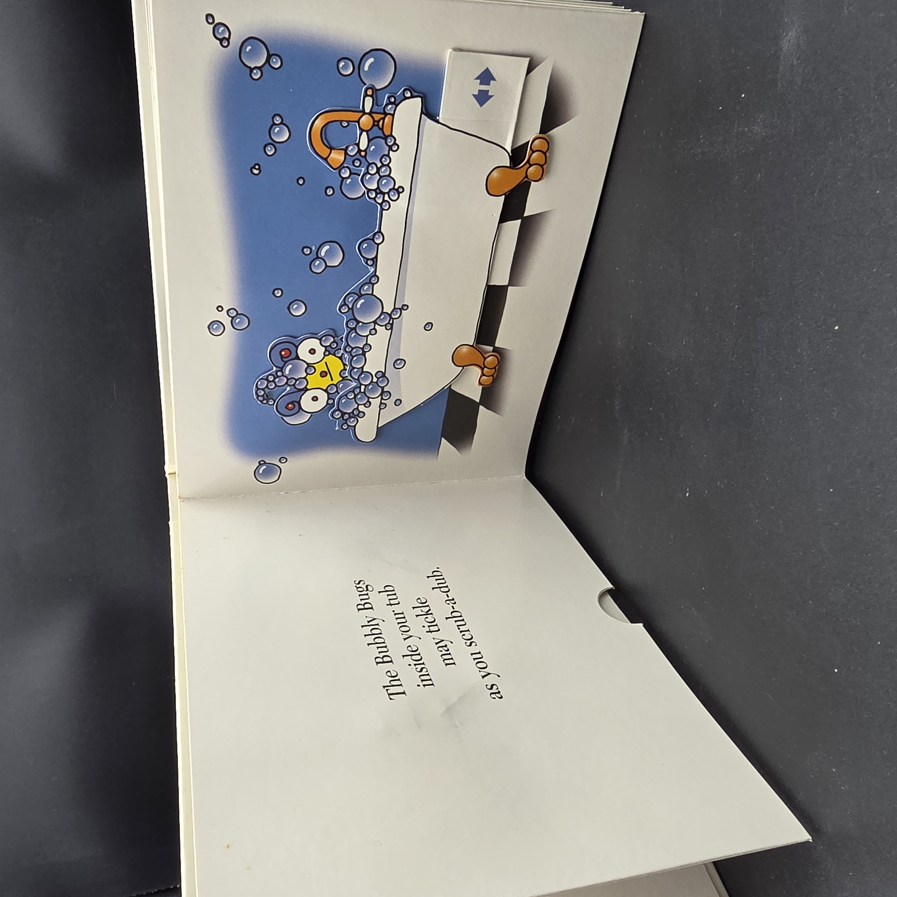 Bedtime Bugs A Pop-up Good Night Book by David A. Carter (Board book, 2010) Todd — Lot 046, photograph 2