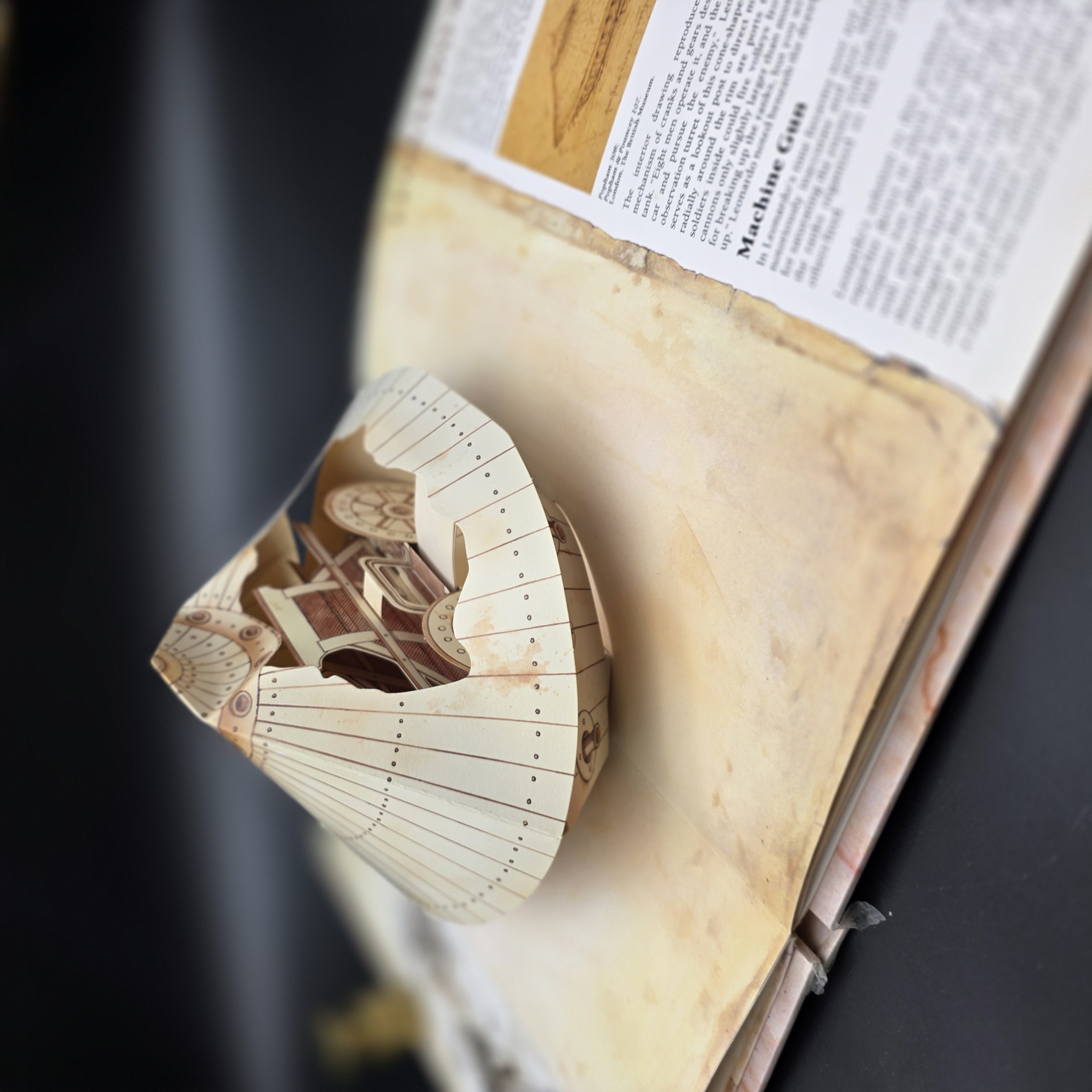 Leonardo Da Vinci A Three-dimensional Study by Jerome R Corsi (Hardcover, 1995) — Lot 062, photograph 3