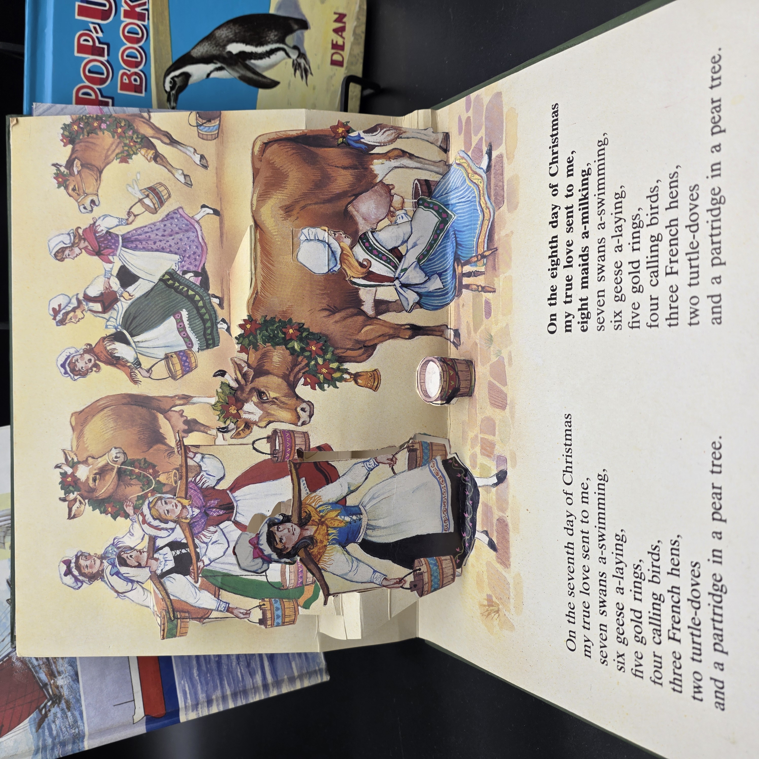 Lot of Three Vintage Pop-Up Books: The Twelve Days of Christmas, Zoo, and Boats — Lot 065, photograph 6