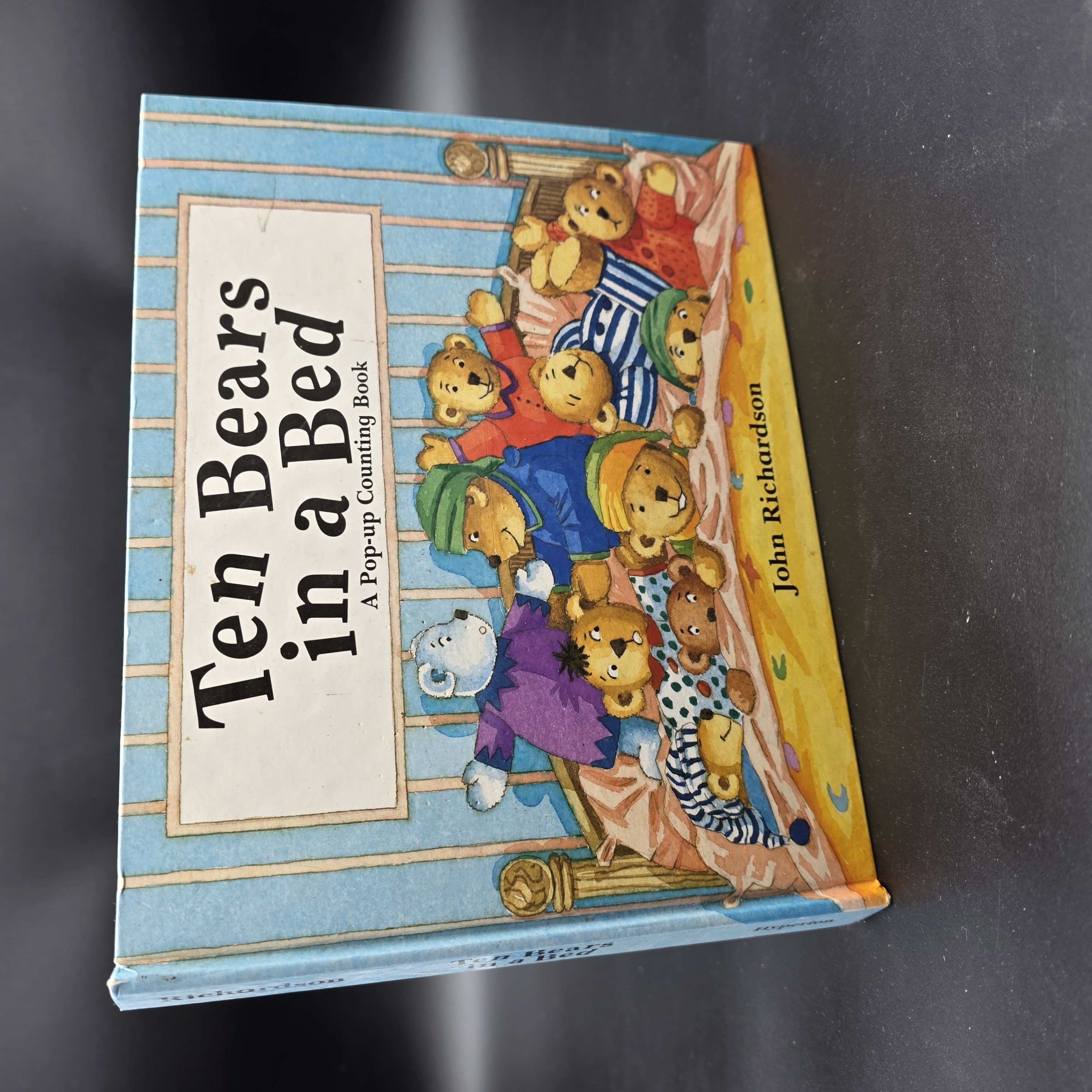Ten Bears in a Bed by John Richardson (Hardcover, 1992) Pop-Up Counting Teddy — Lot 078, photograph 1