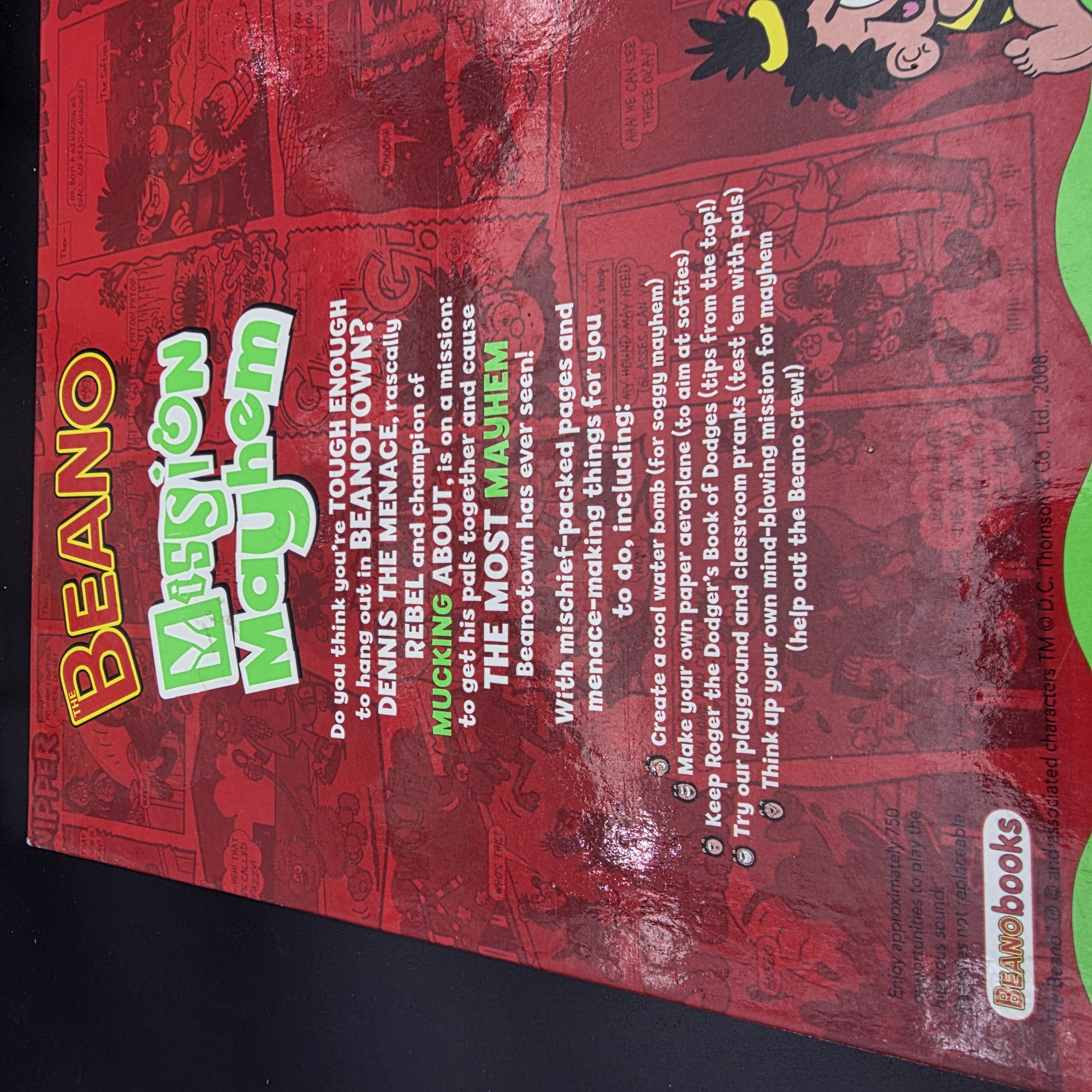 Lot of Three Children's Interactive & Pop-Up Books: Beano, Parrot, Knight — Lot 098, photograph 6