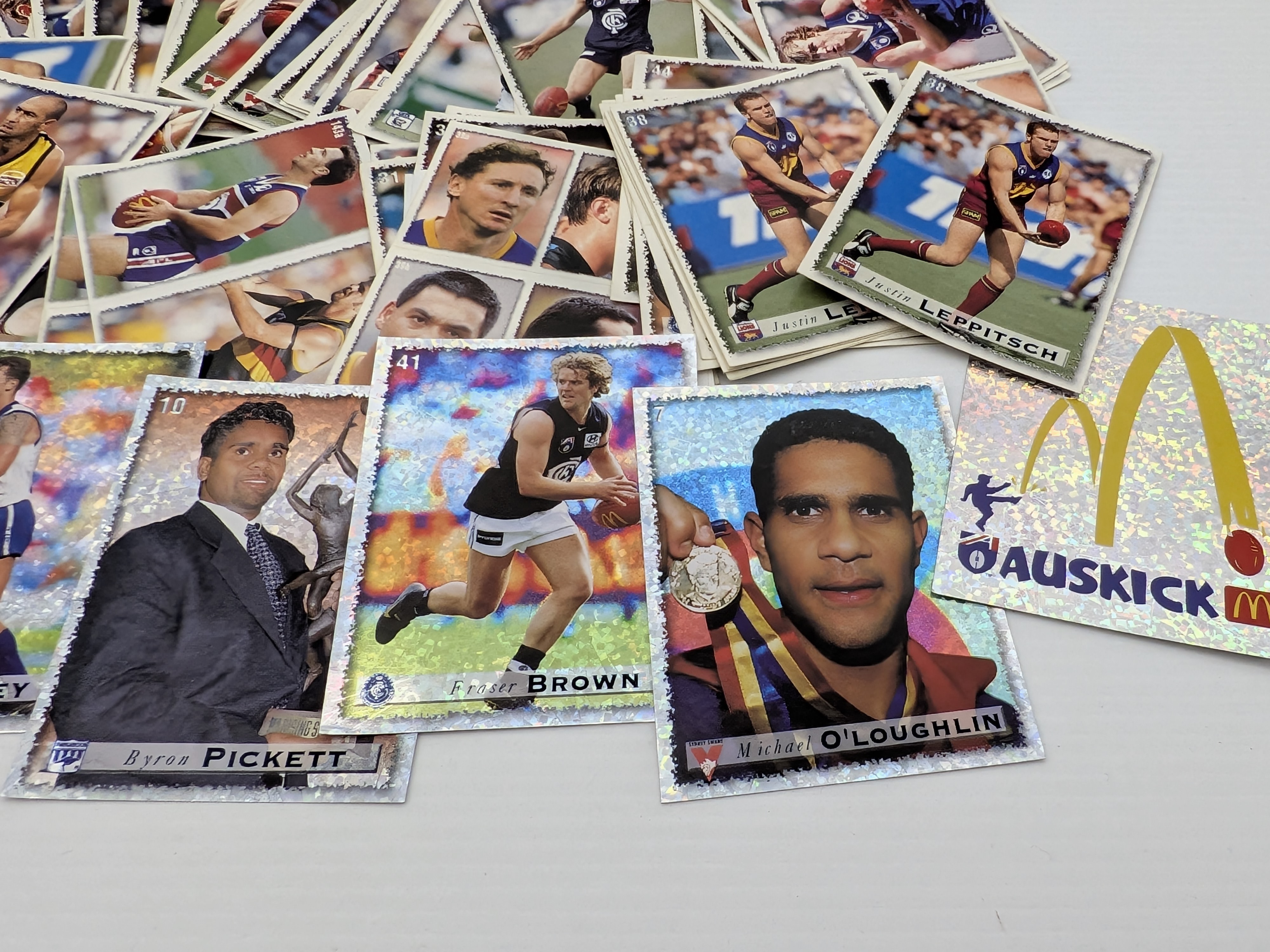 Collection of Australian Rules Football, Rugby, and Cricket Collectable Cards — Lot 008, photograph 3