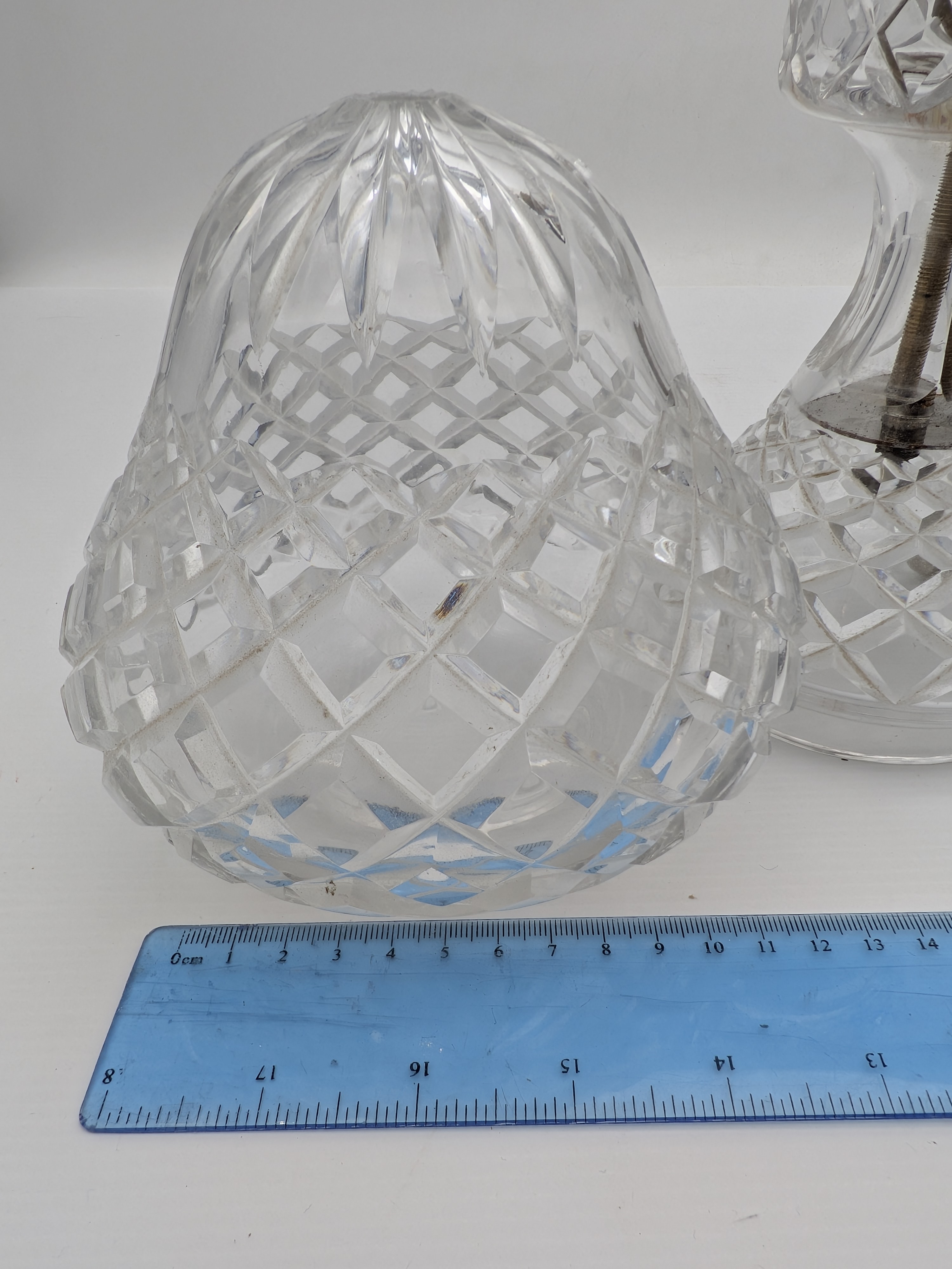 Vintage Cut Crystal Mushroom Table Lamp — Lot 023, photograph 8