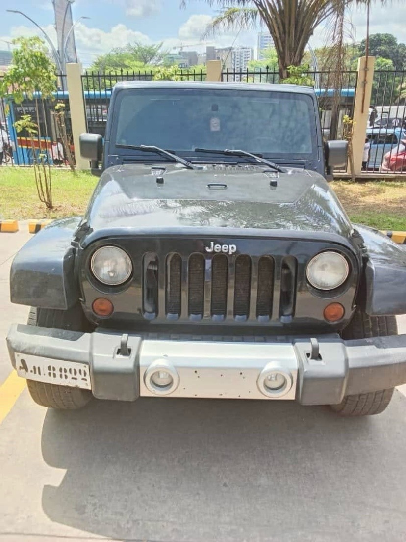 Jeep Wrangler Sahara