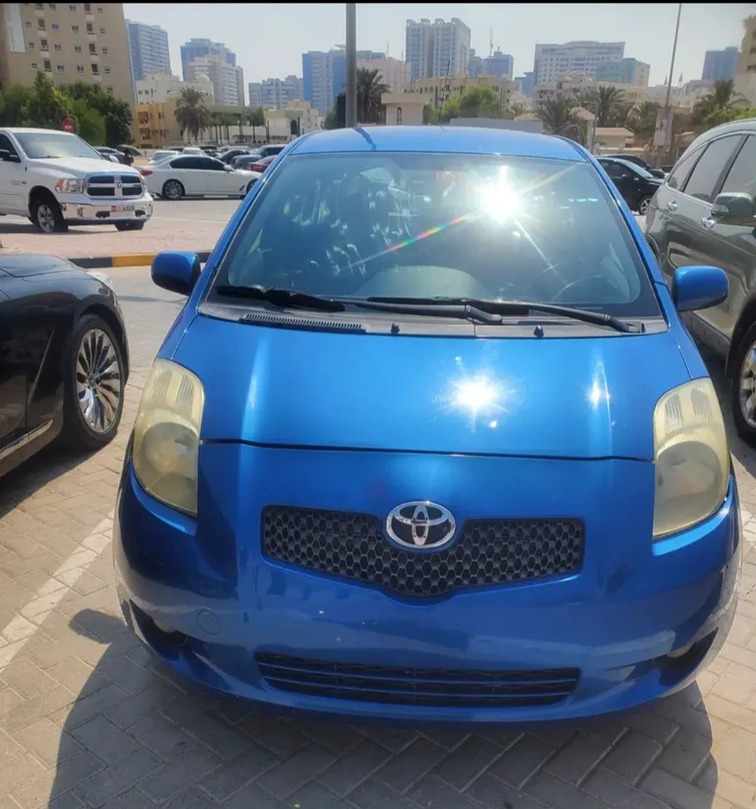 TOYOTA YARIS