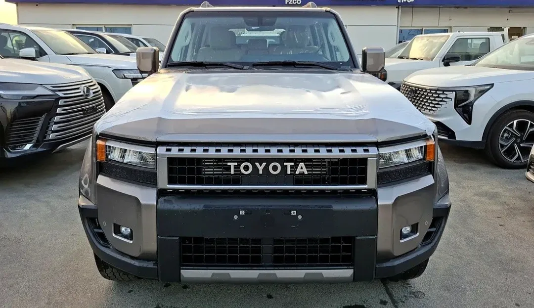 TOYOTA PRADO