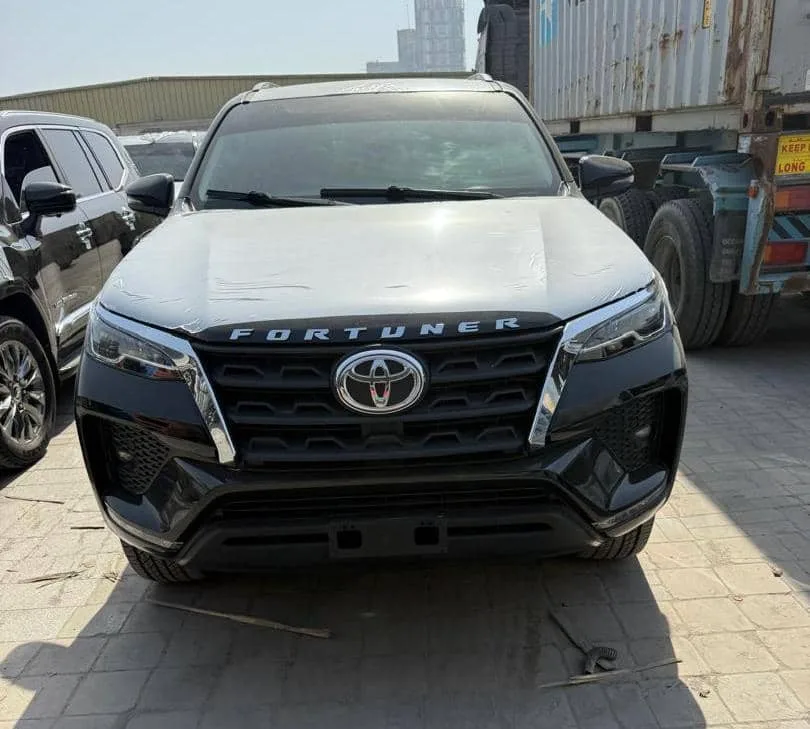 Toyota fortuner