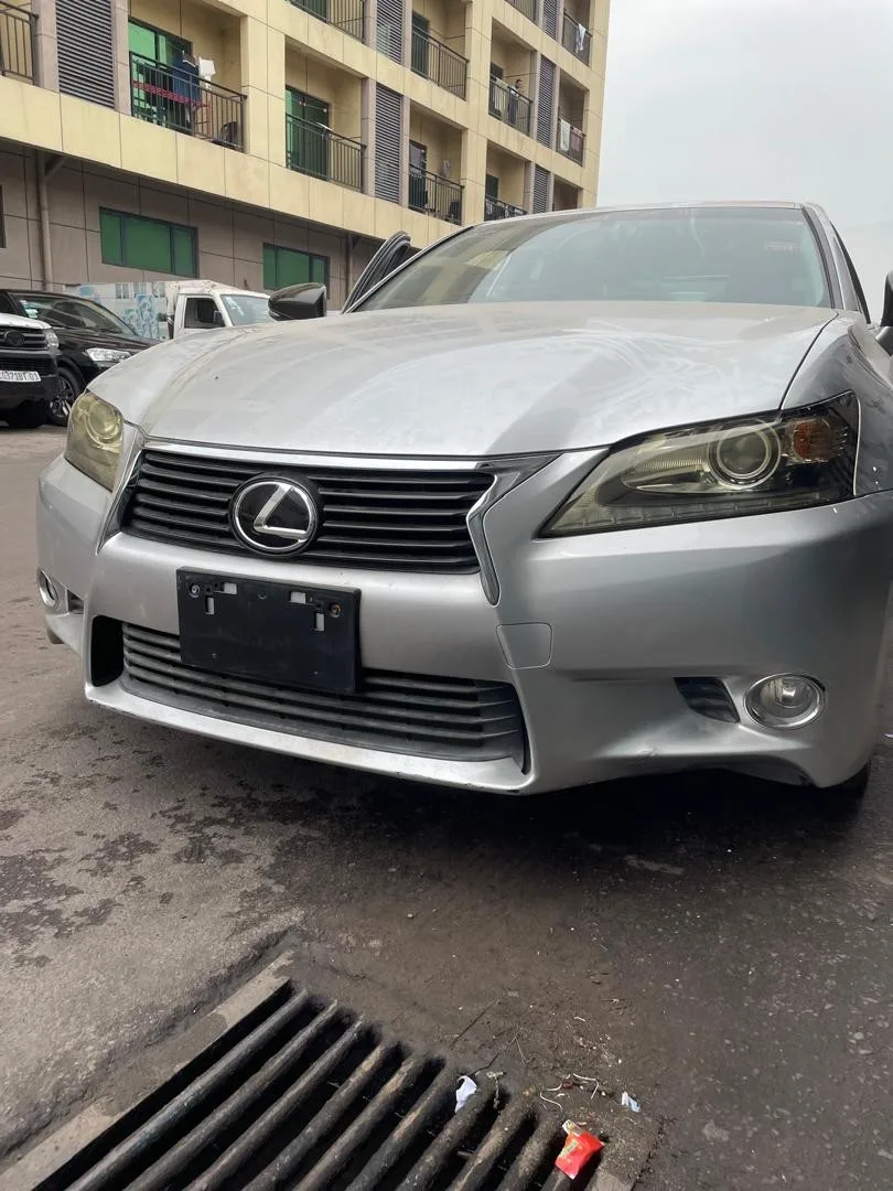 Lexus GS 250